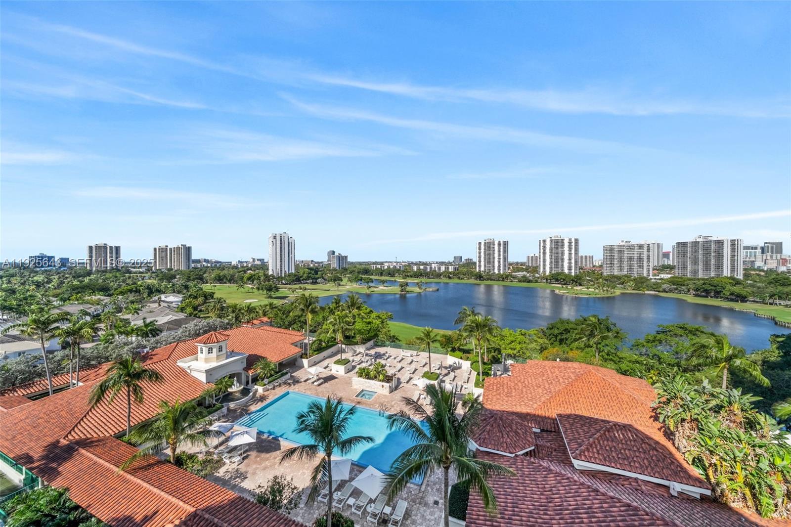 19900 E Country Club Dr #1112, Aventura FL 33180