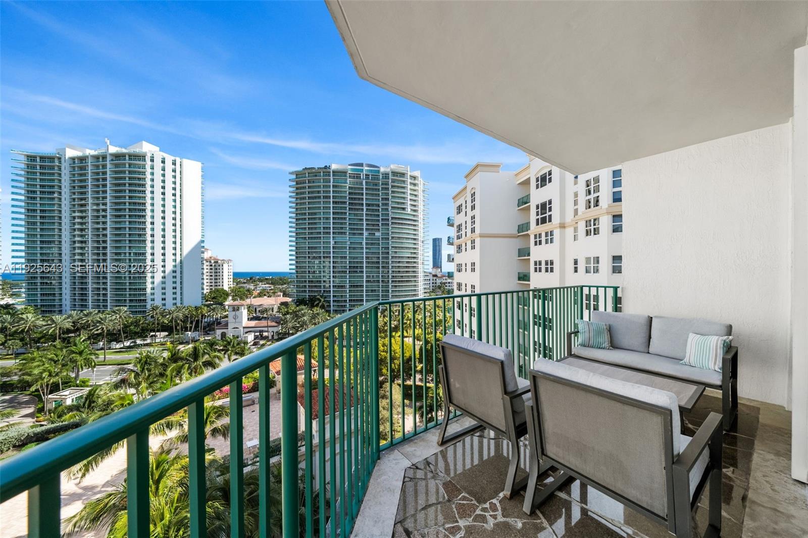 19900 E Country Club Dr #1112, Aventura FL 33180