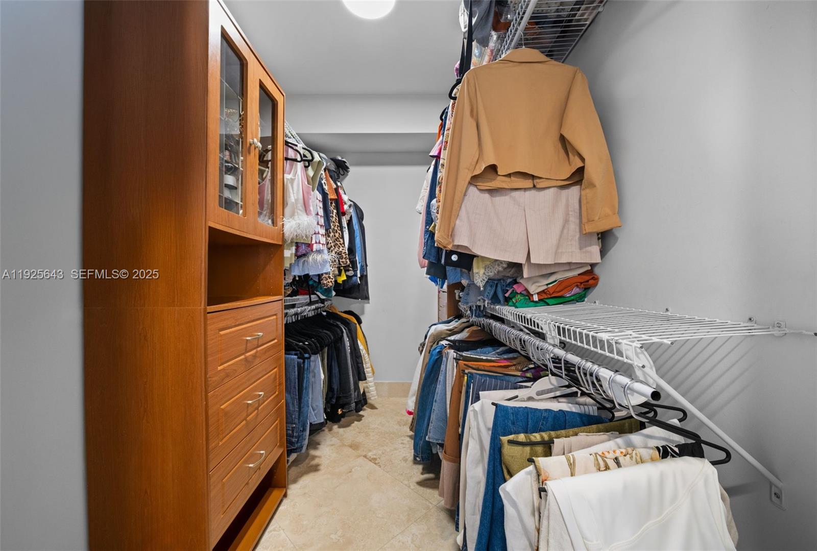 19900 E Country Club Dr #1112, Aventura FL 33180