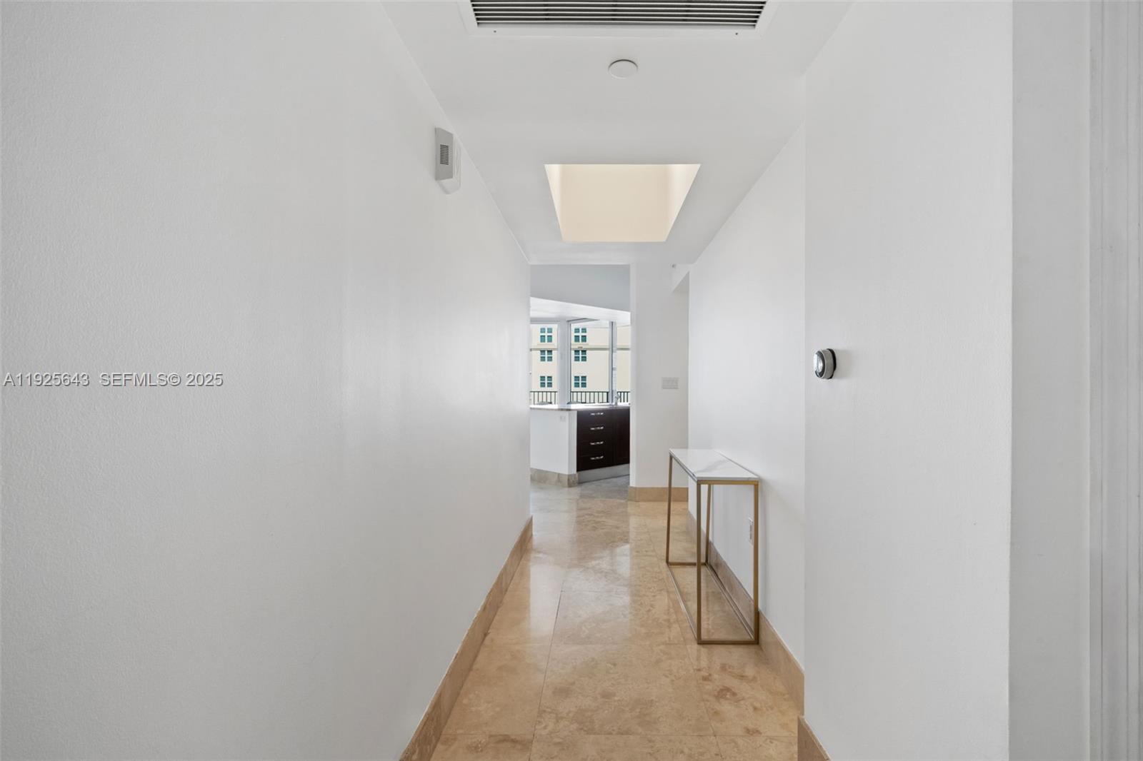 19900 E Country Club Dr #1112, Aventura FL 33180