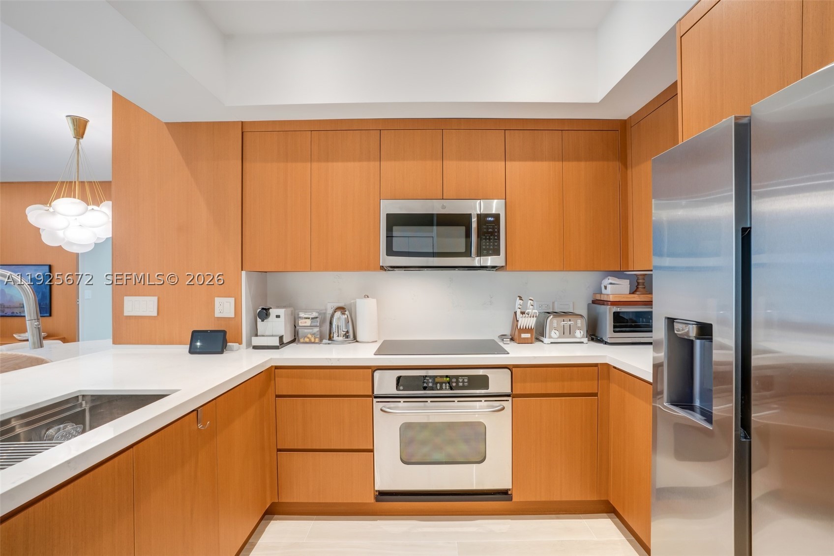 31 SE 5th St #3921, Miami FL 33131