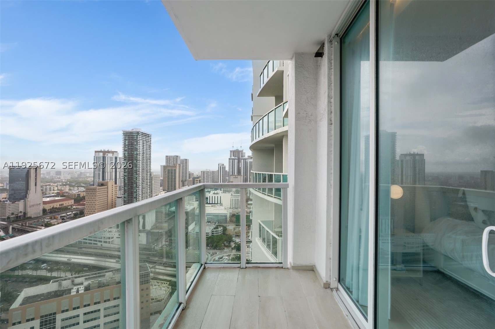 31 SE 5th St #3921, Miami FL 33131