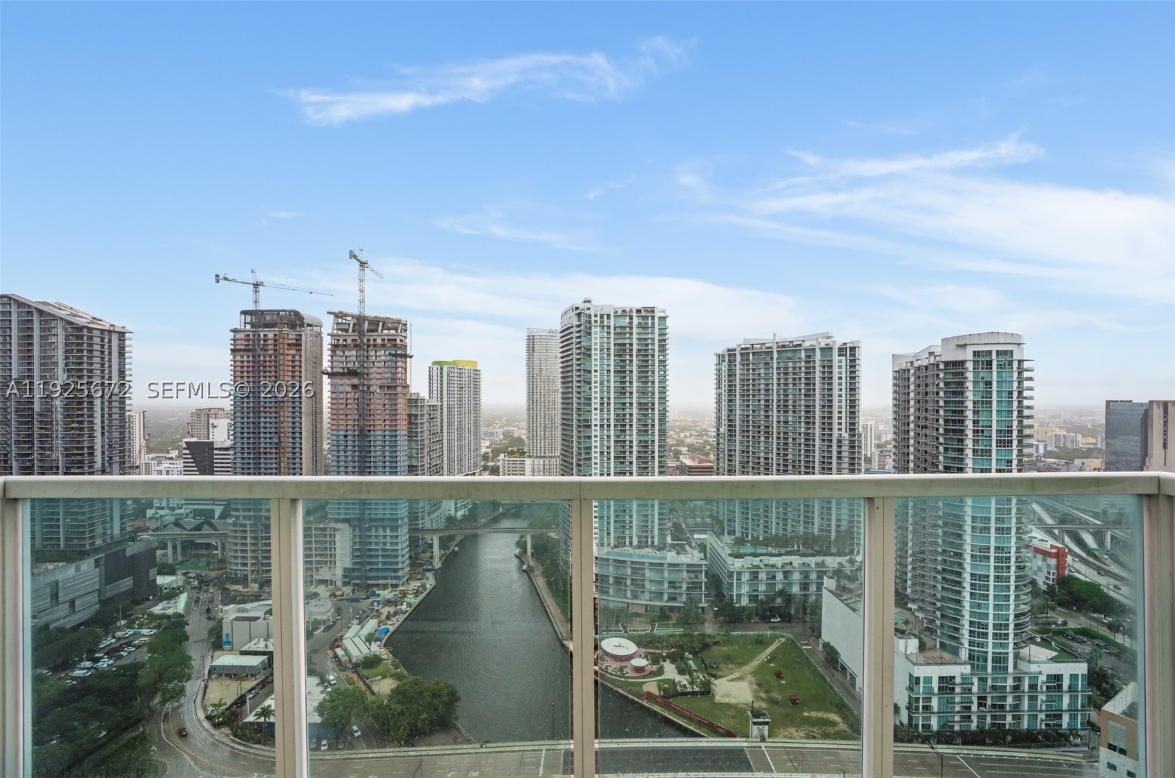 31 SE 5th St #3921, Miami FL 33131