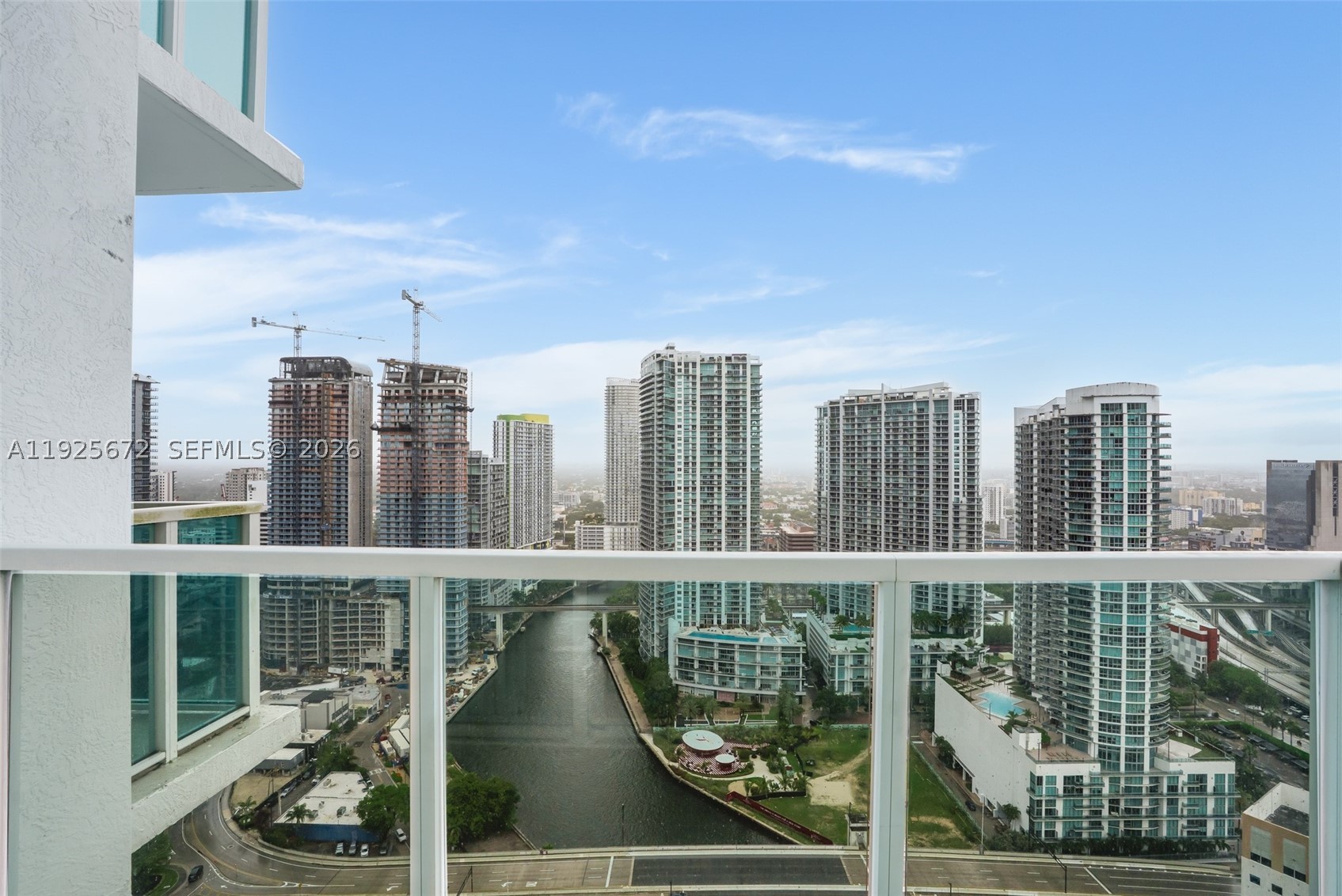 31 SE 5th St #3921, Miami FL 33131