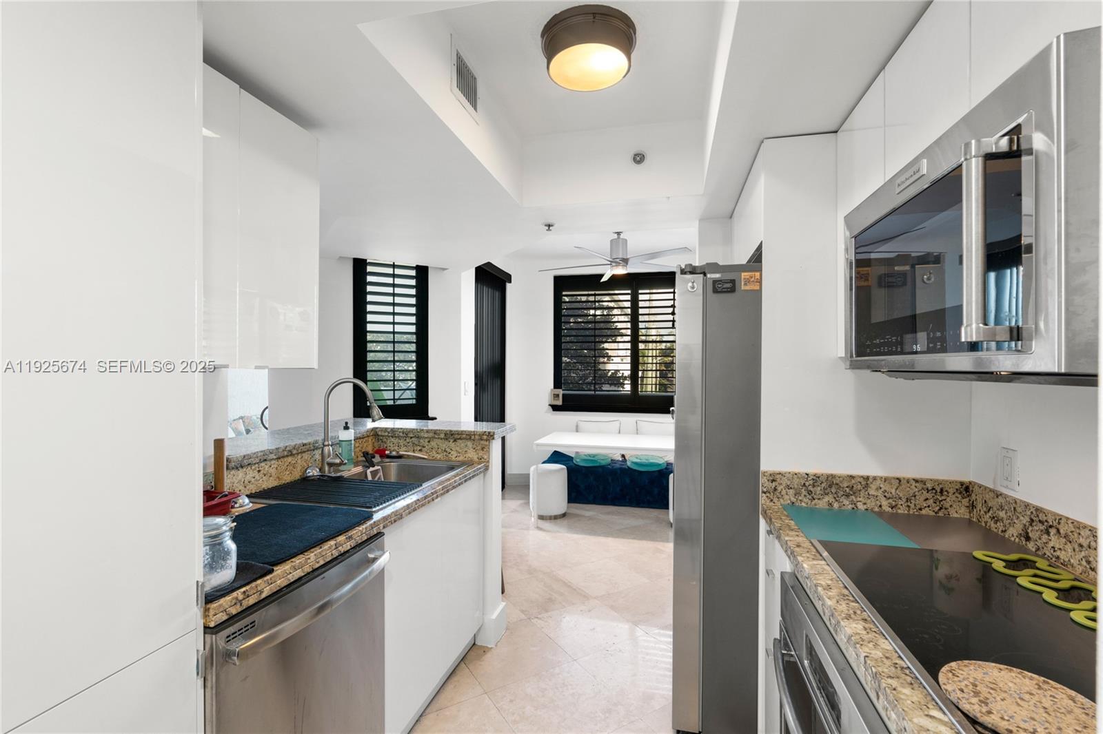 110 Washington Ave #2309, Miami Beach FL 33139
