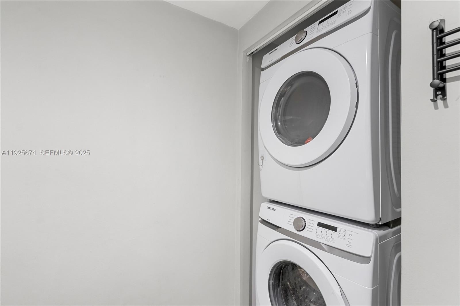 110 Washington Ave #2309, Miami Beach FL 33139