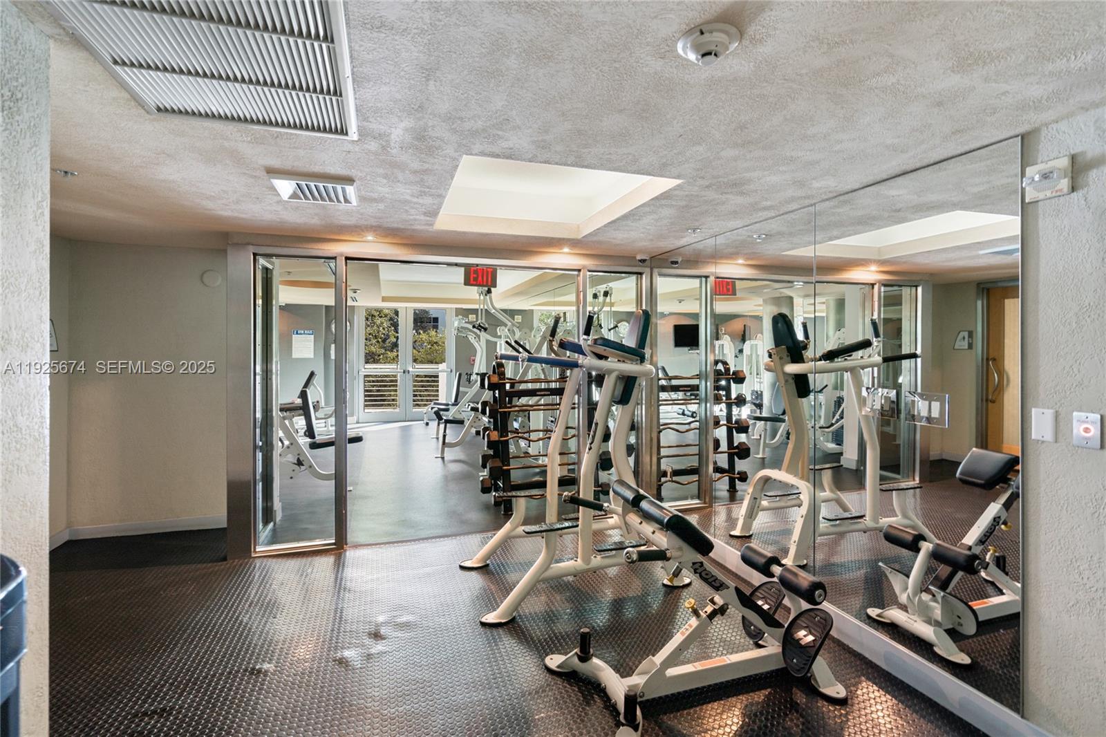 110 Washington Ave #2309, Miami Beach FL 33139