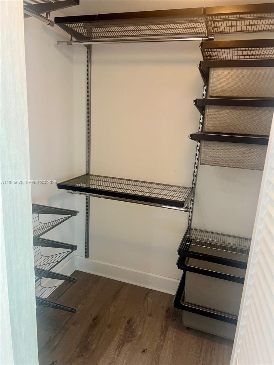 2101 Brickell Ave #2306, Miami FL 33129