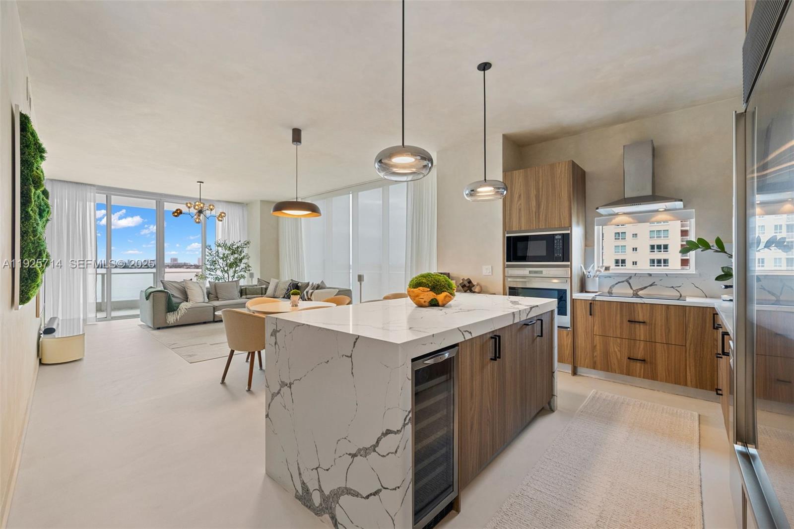 2020 N Bayshore Dr #810, Miami FL 33137