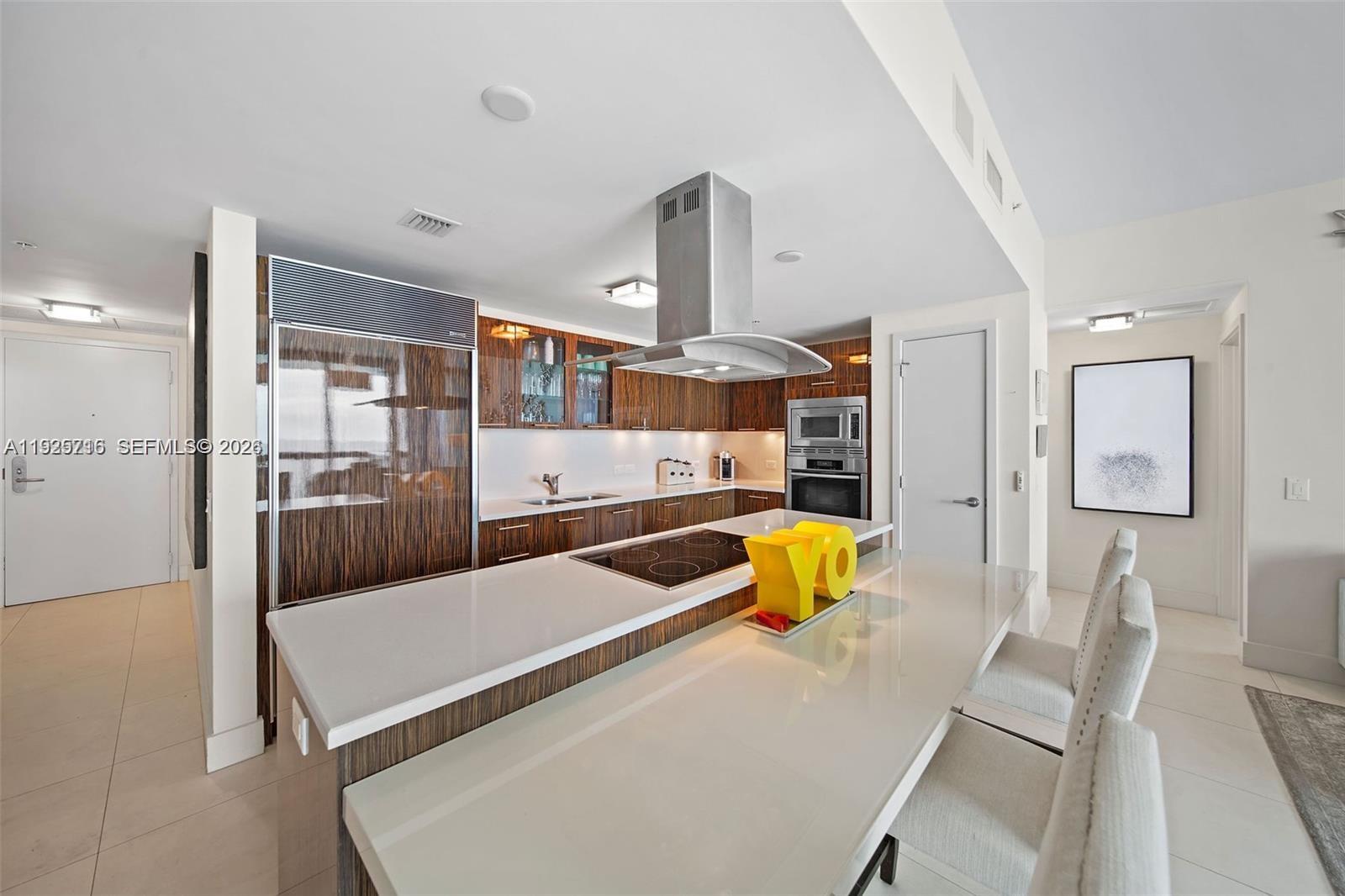 6899 Collins Ave #1801, Miami Beach FL 33141