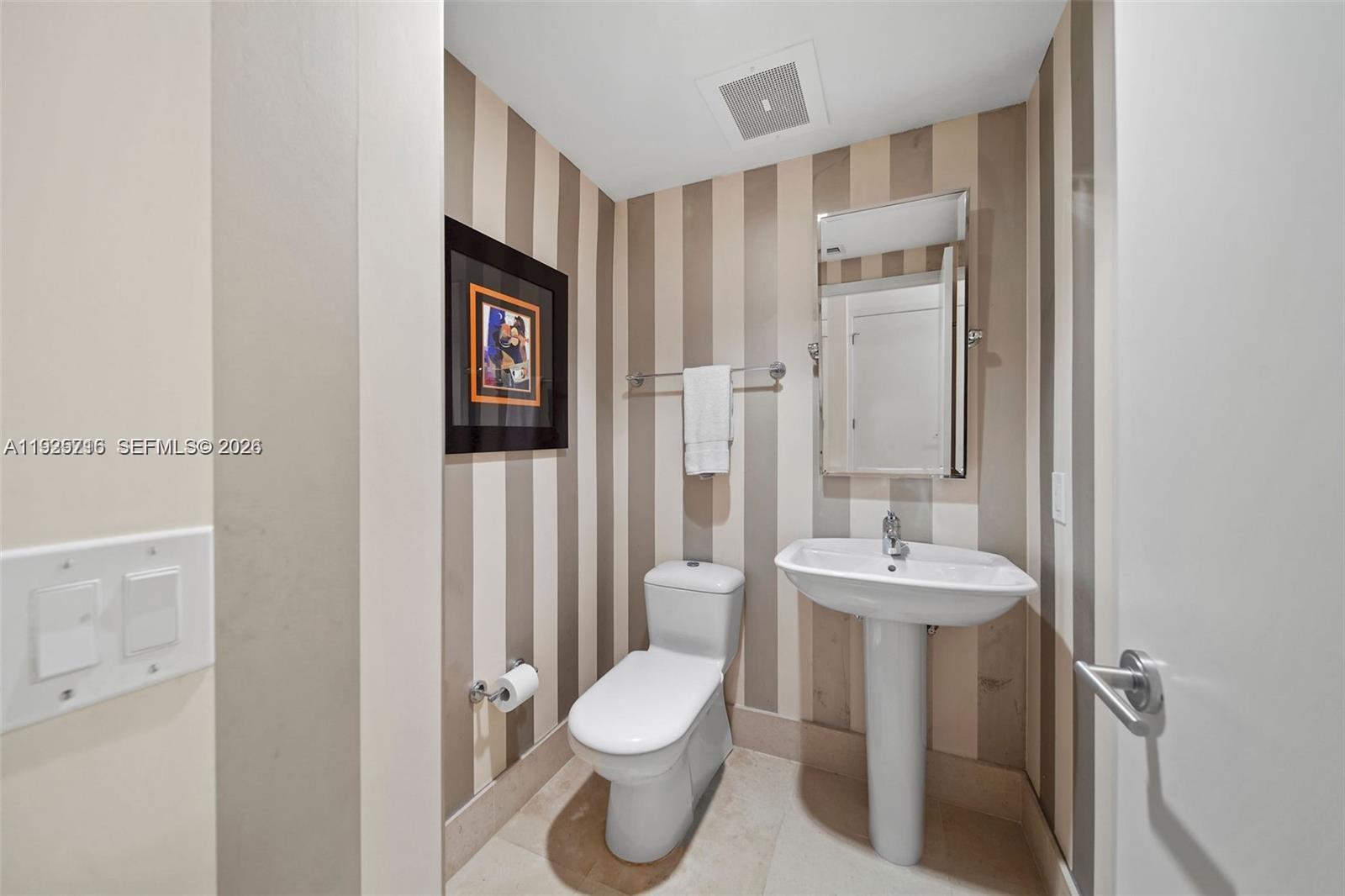 6899 Collins Ave #1801, Miami Beach FL 33141