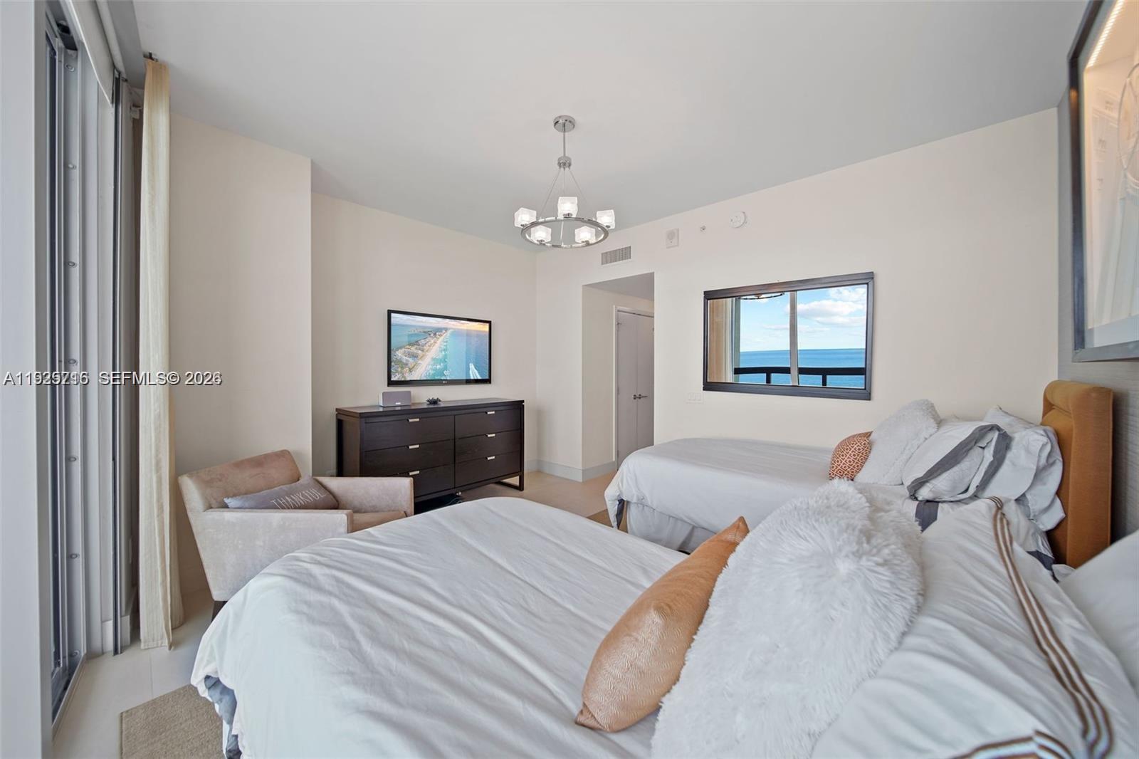 6899 Collins Ave #1801, Miami Beach FL 33141