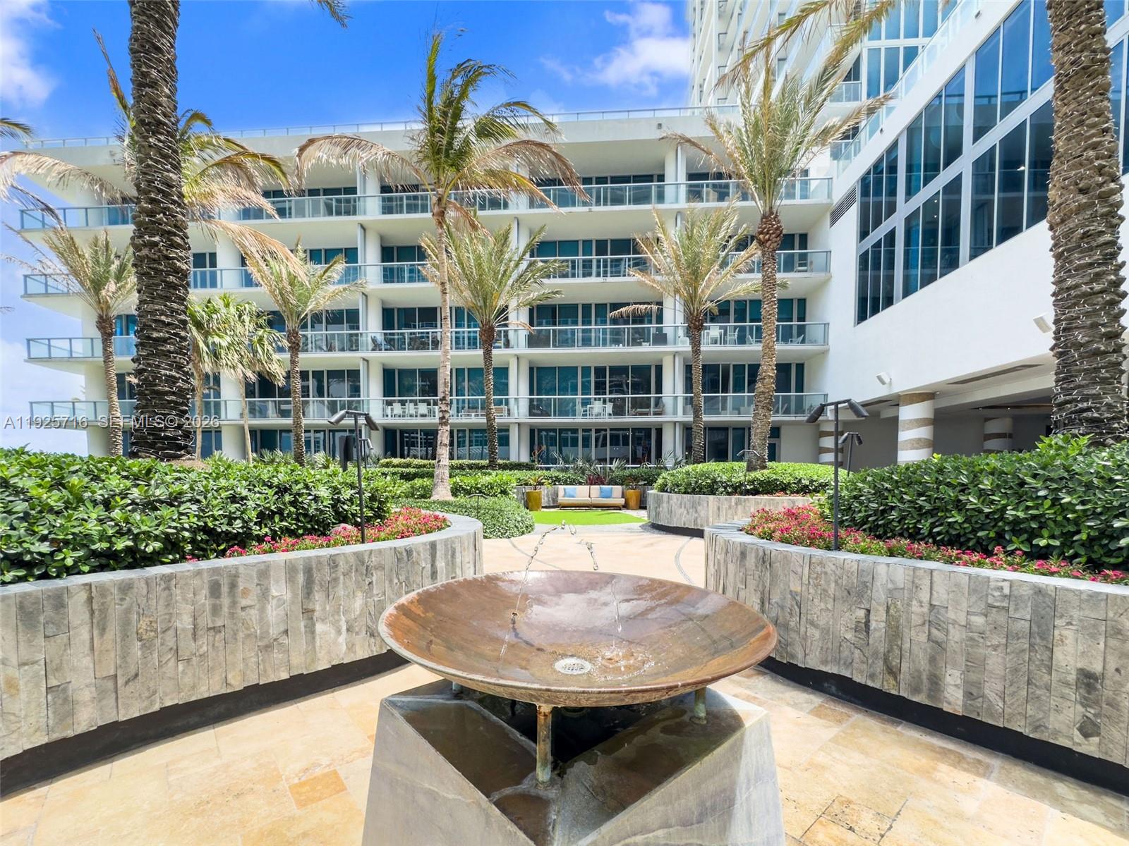 6899 Collins Ave #1801, Miami Beach FL 33141