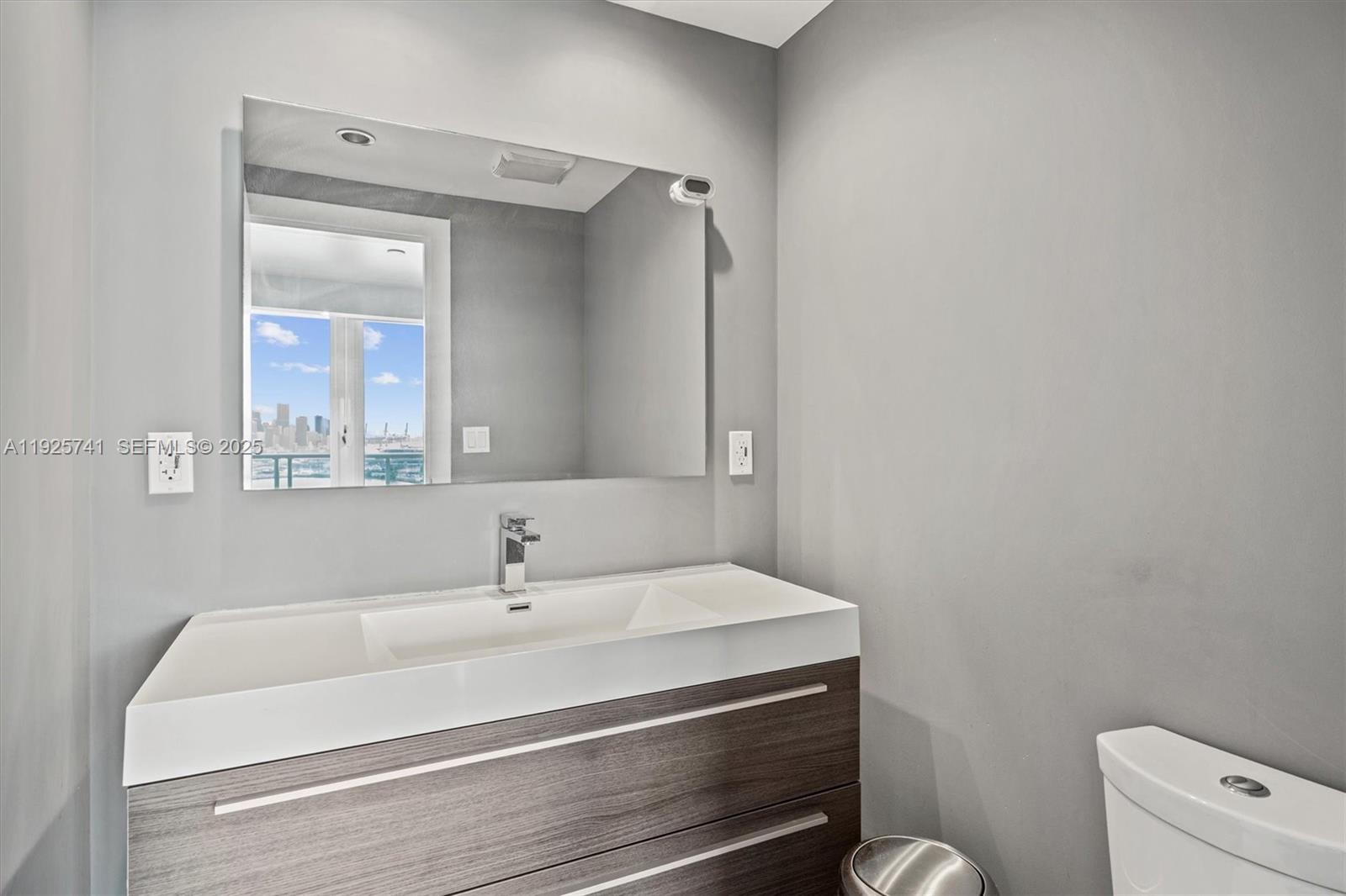 520 West Ave #1701, Miami Beach FL 33139