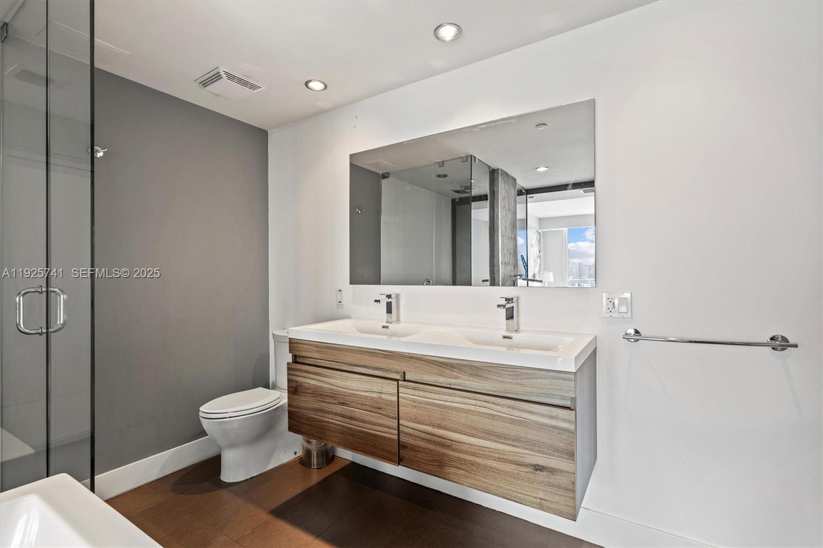 520 West Ave #1701, Miami Beach FL 33139