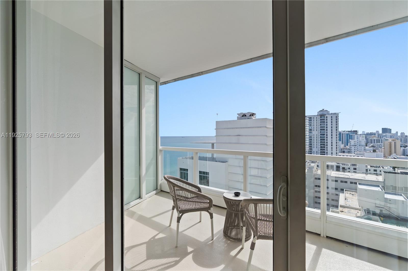 4391 Collins Ave #1814, Miami Beach FL 33140