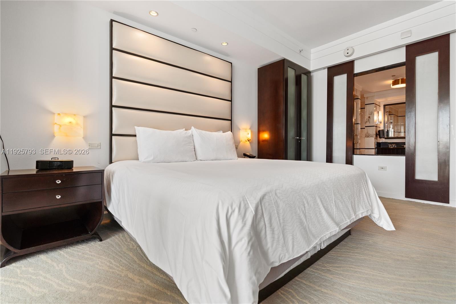 4391 Collins Ave #1814, Miami Beach FL 33140