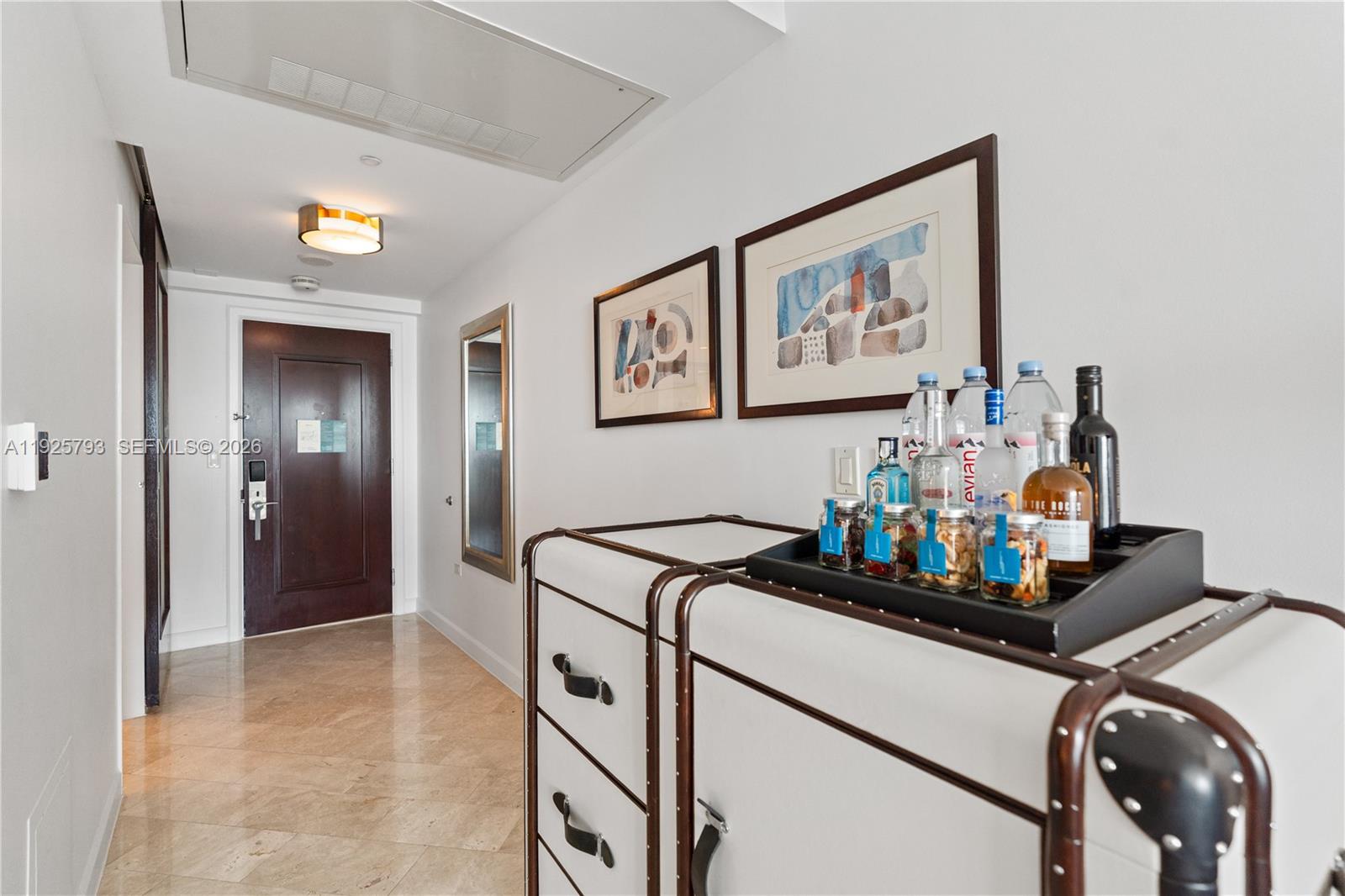 4391 Collins Ave #1814, Miami Beach FL 33140