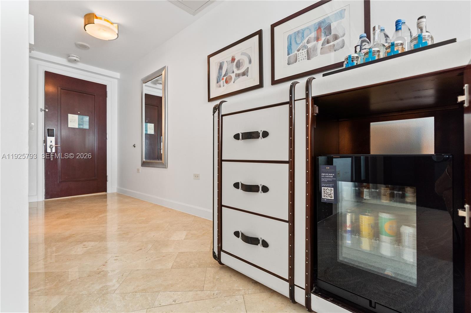 4391 Collins Ave #1814, Miami Beach FL 33140