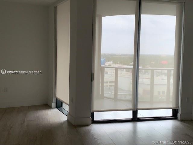 121 NE 34th St #1214, Miami FL 33137
