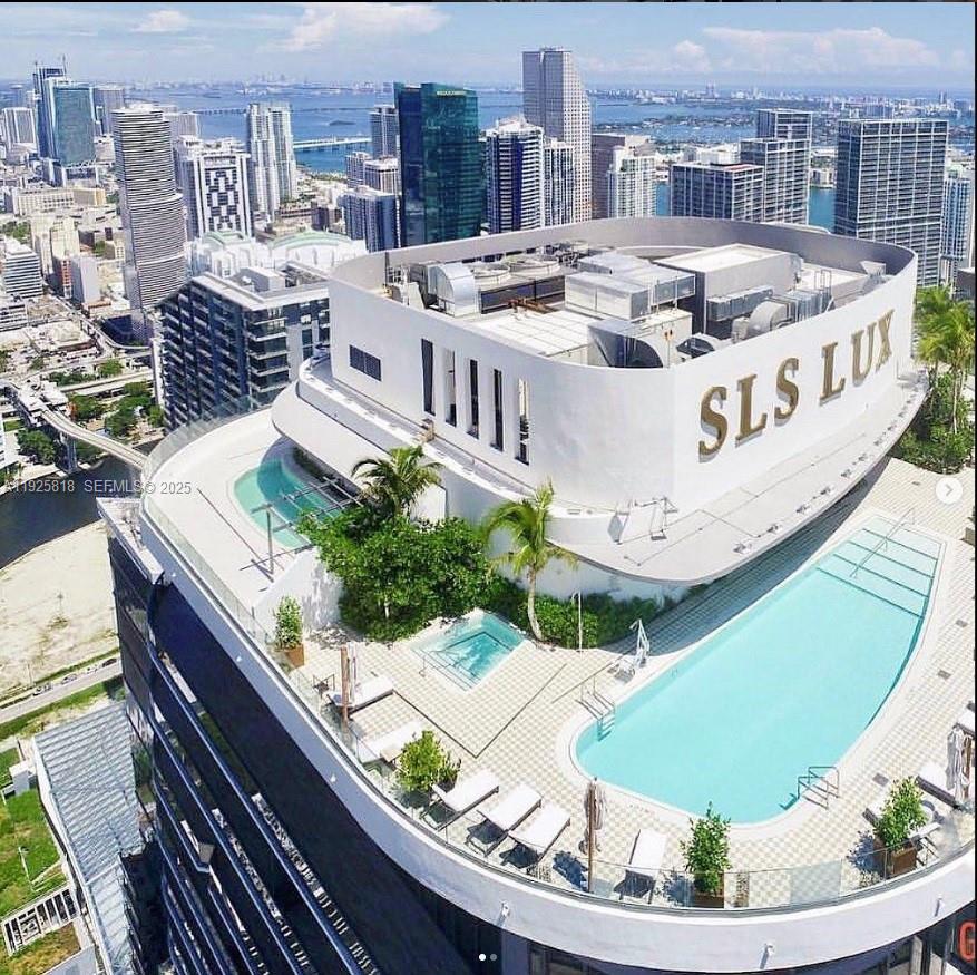 801 S Miami Ave #3804, Miami FL 33130