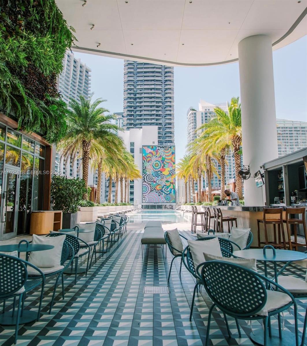801 S Miami Ave #3804, Miami FL 33130
