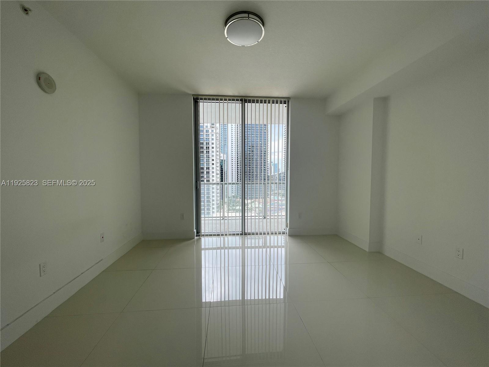 1111 SW 1st Ave #2524-N, Miami FL 33130