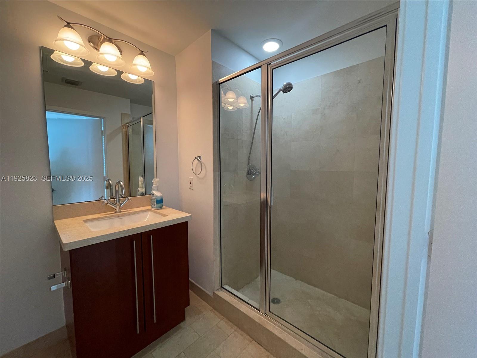 1111 SW 1st Ave #2524-N, Miami FL 33130