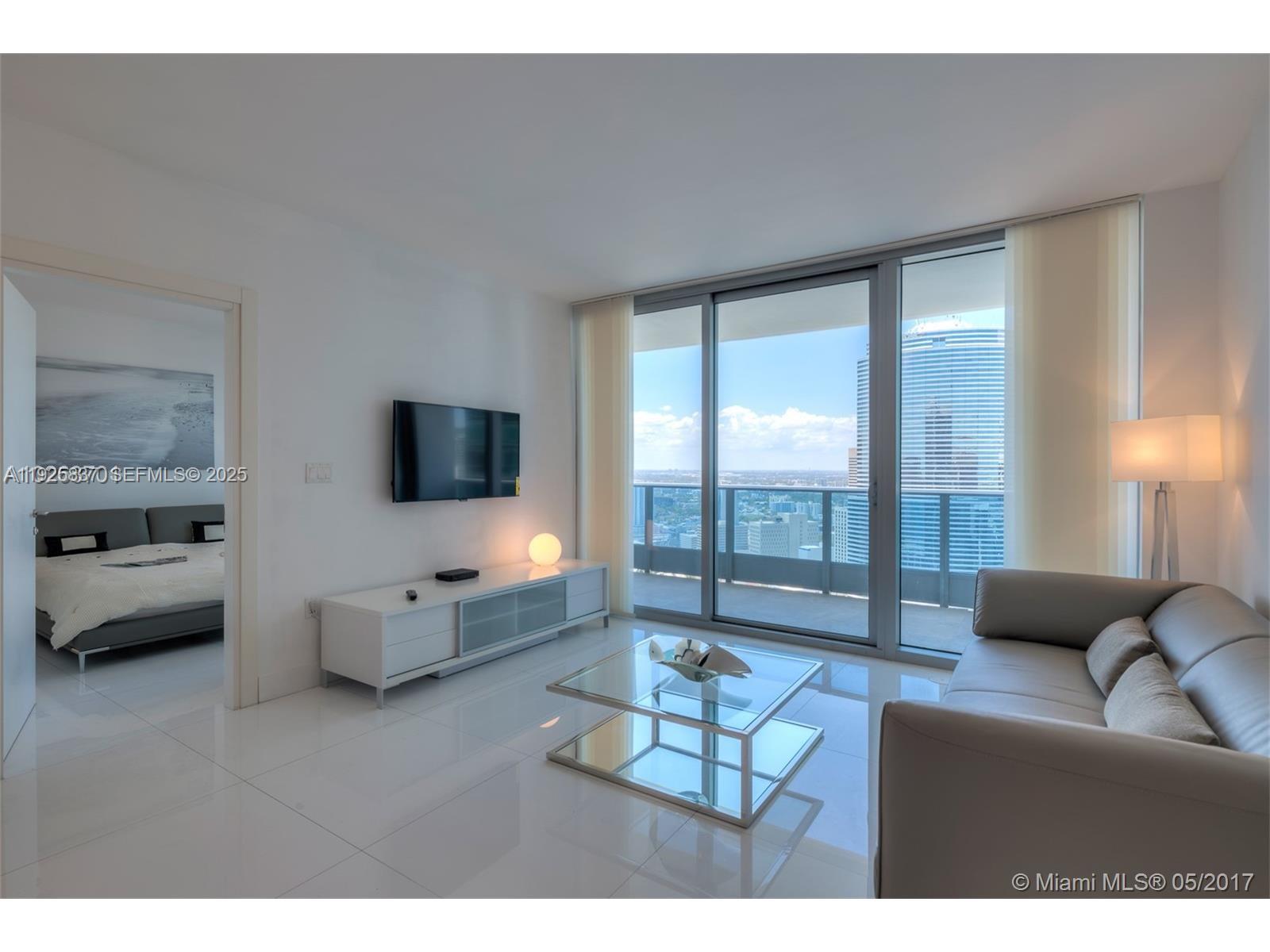 200 Biscayne Boulevard Way #4309, Miami FL 33131