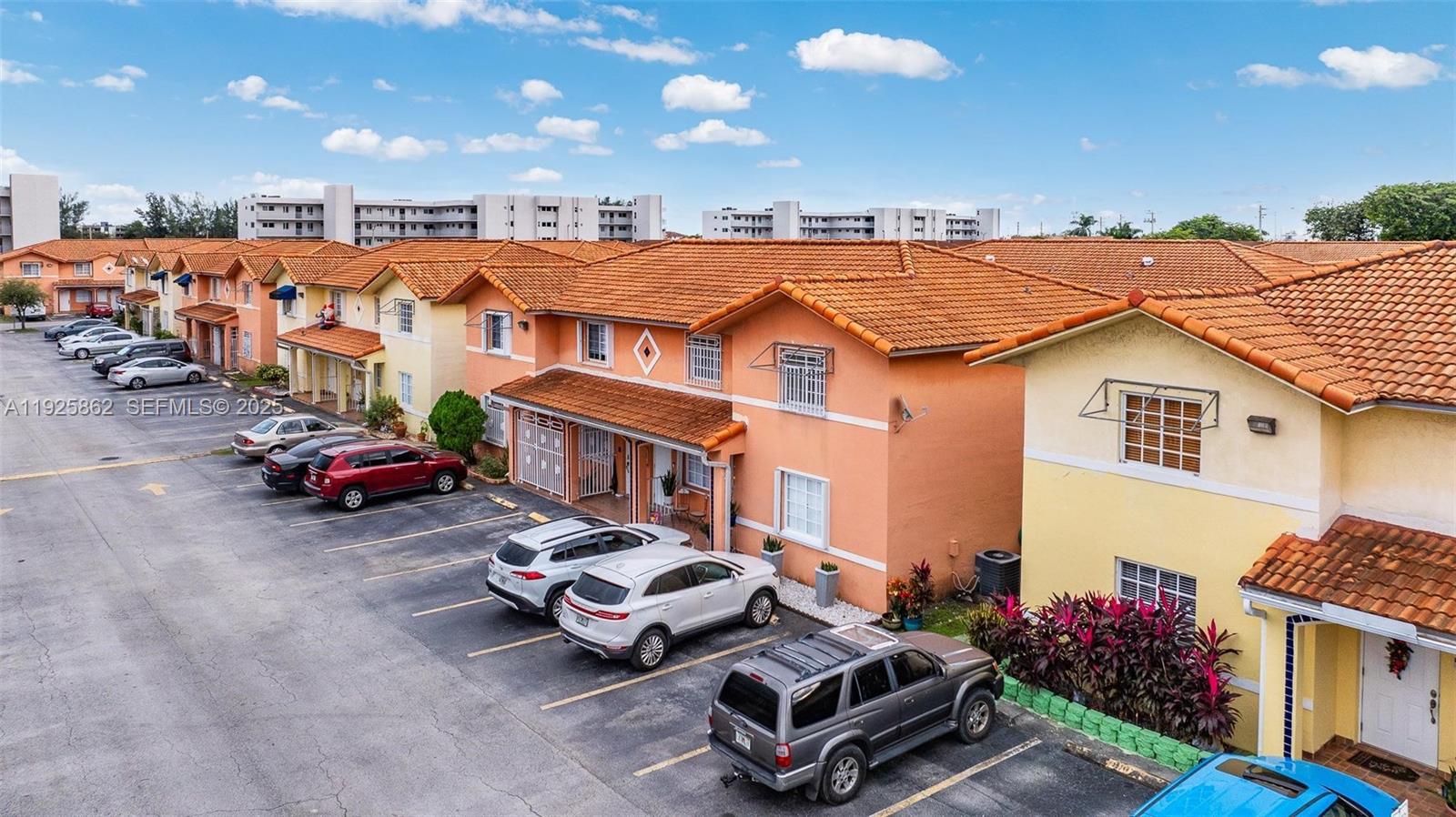 10101 W Okeechobee Rd #13202, Hialeah Gardens FL 33016