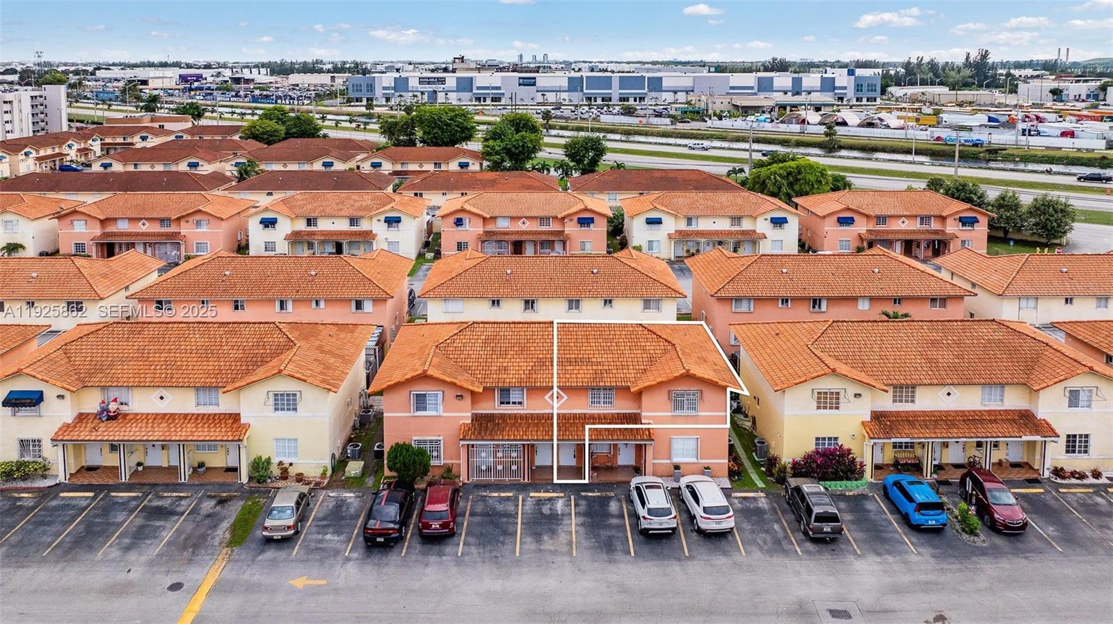 10101 W Okeechobee Rd #13202, Hialeah Gardens FL 33016