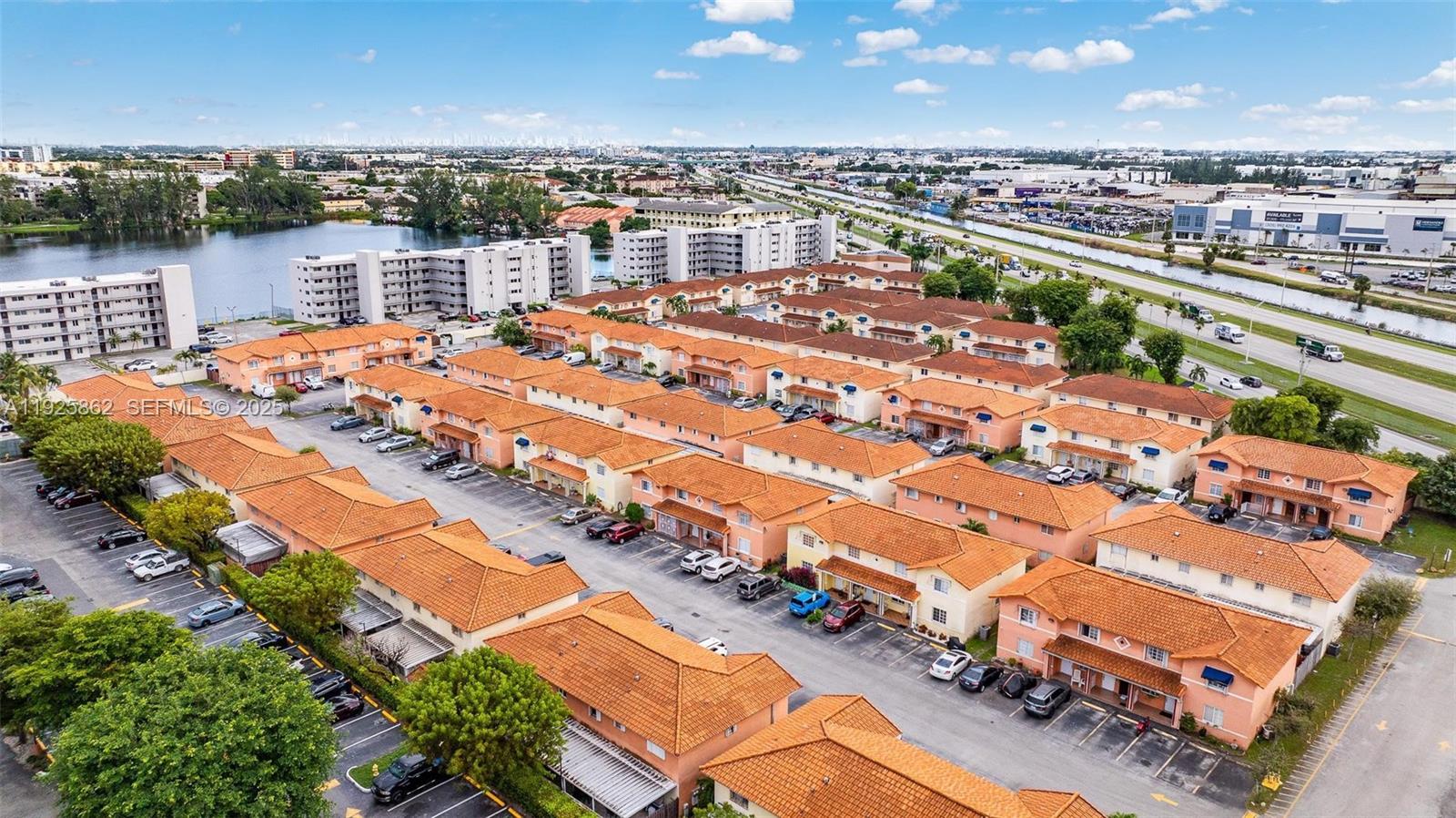 10101 W Okeechobee Rd #13202, Hialeah Gardens FL 33016