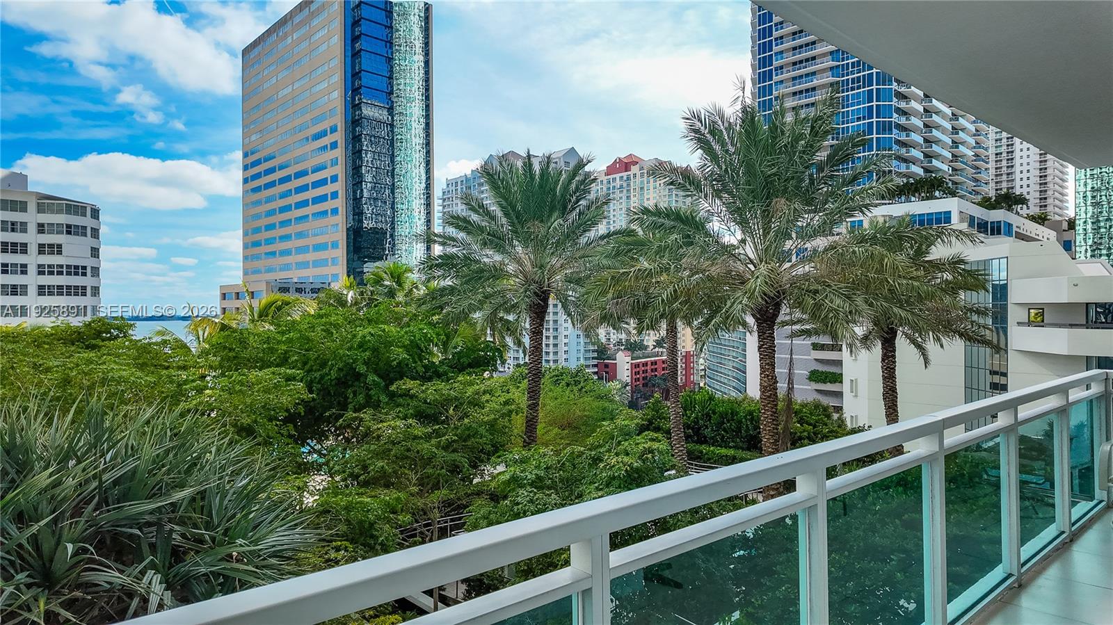 951 Brickell Ave #1206, Miami FL 33131