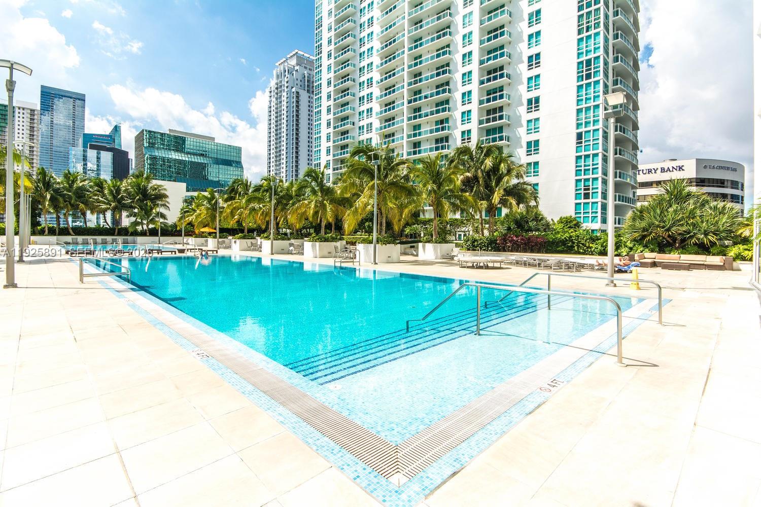 951 Brickell Ave #1206, Miami FL 33131
