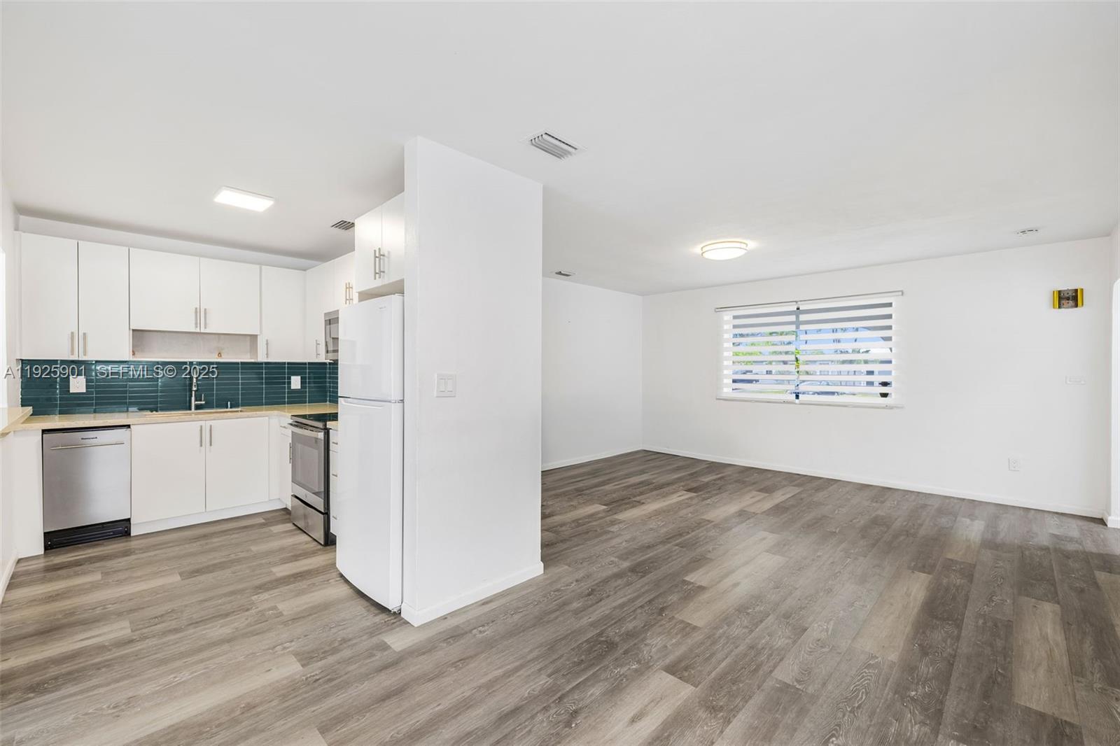 5425 SW 112th Ave, Miami FL 33165