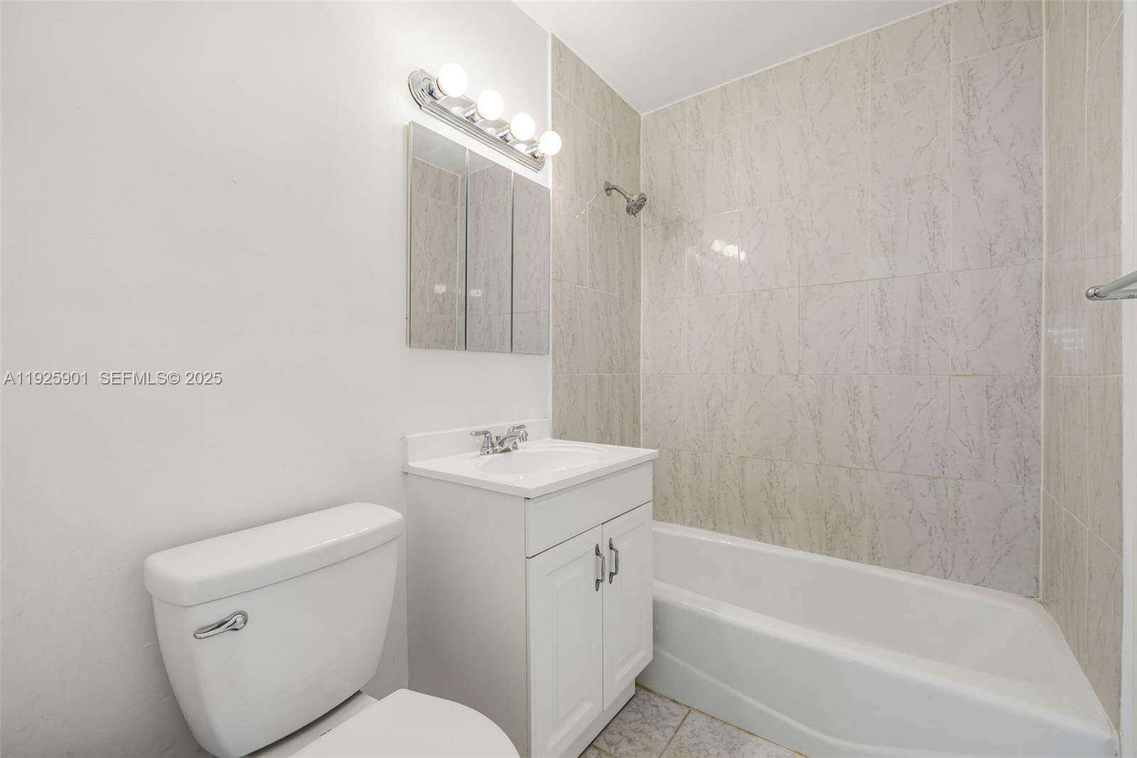 5425 SW 112th Ave, Miami FL 33165