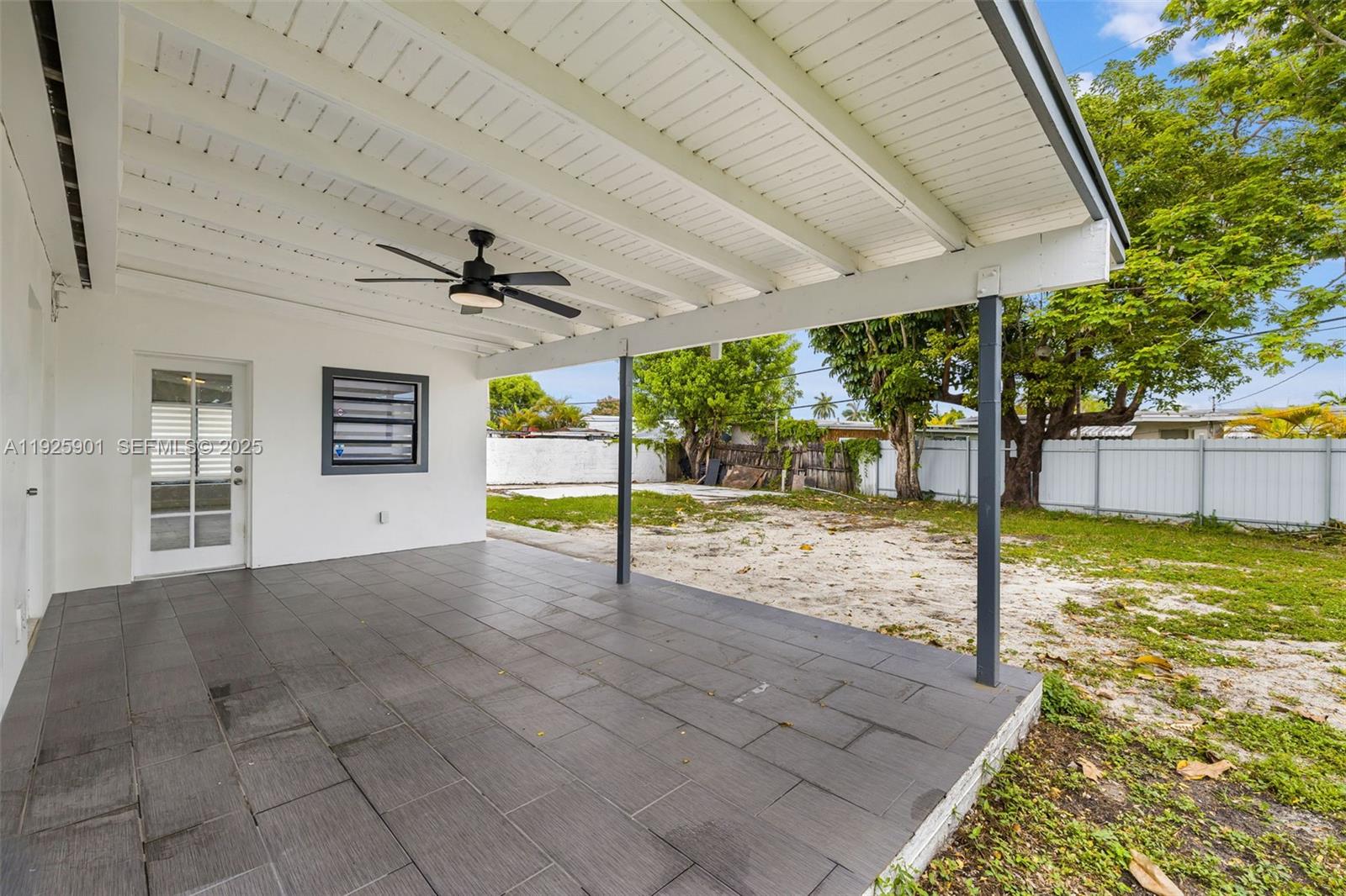 5425 SW 112th Ave, Miami FL 33165