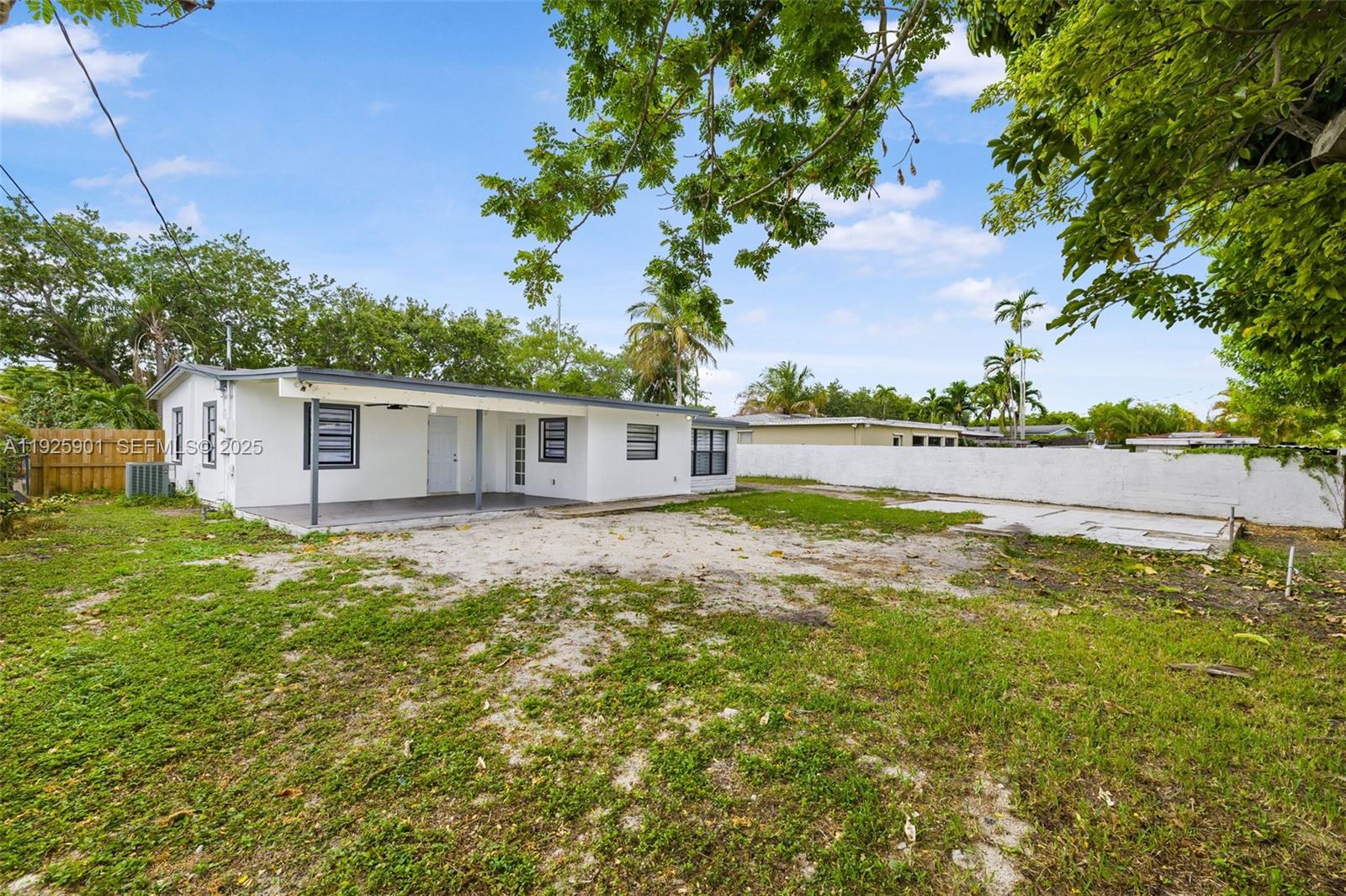 5425 SW 112th Ave, Miami FL 33165