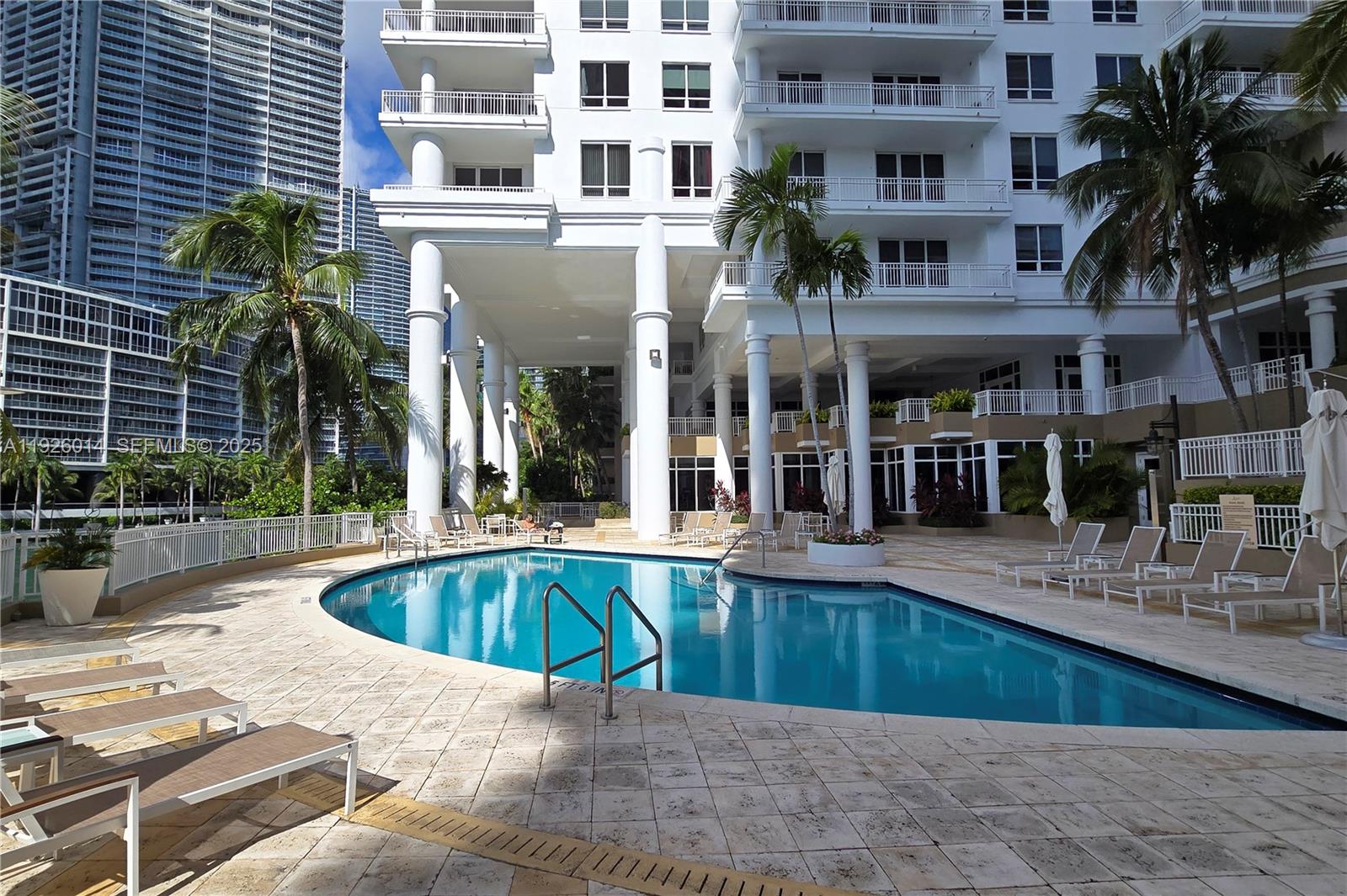 801 Brickell Key Blvd #2607, Miami FL 33131
