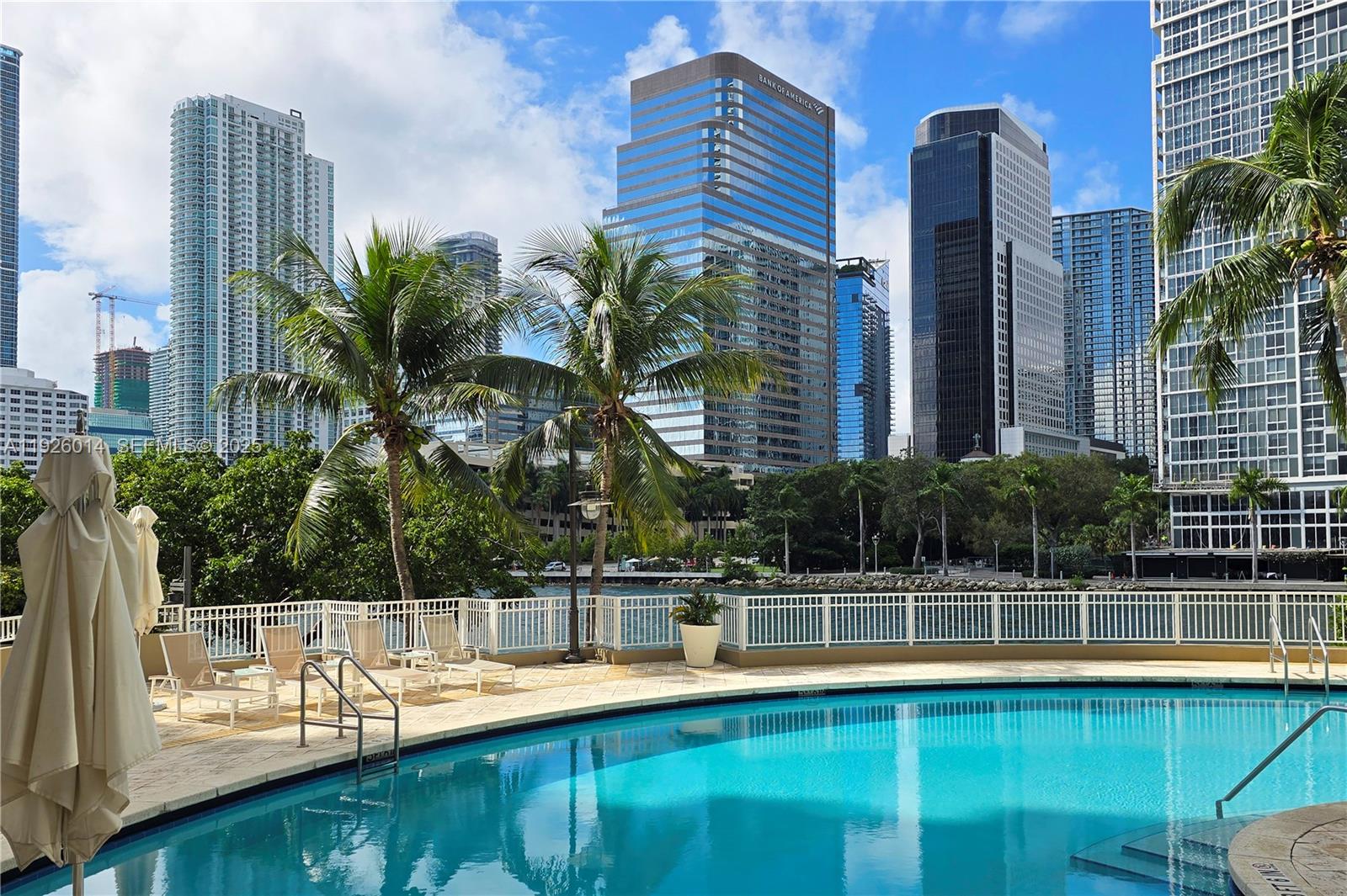 801 Brickell Key Blvd #2607, Miami FL 33131
