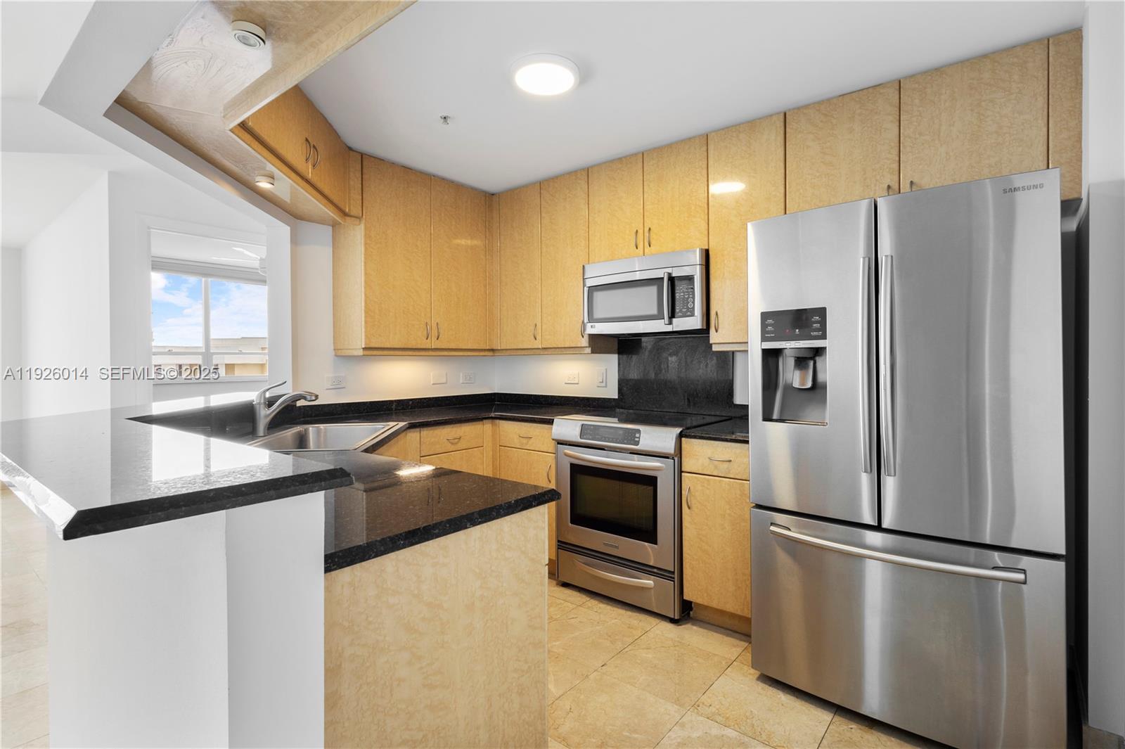 801 Brickell Key Blvd #2607, Miami FL 33131