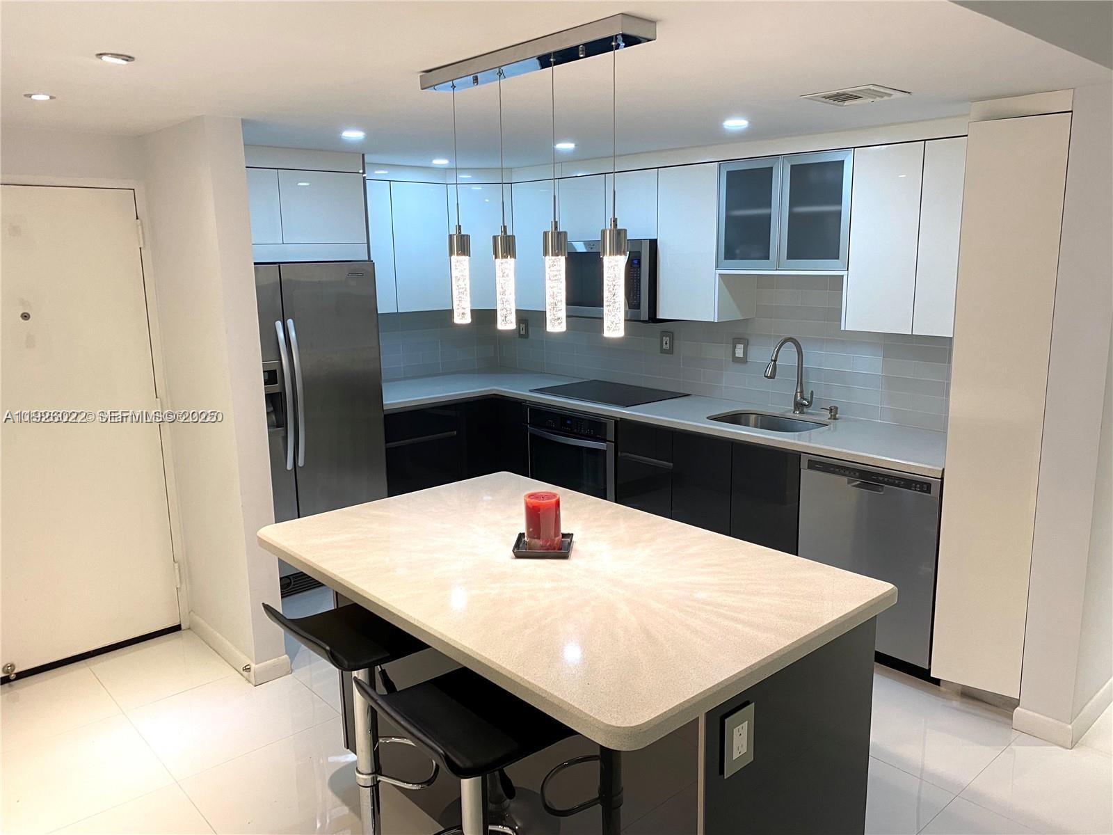 3731 N Country Club Dr #623, Aventura FL 33180