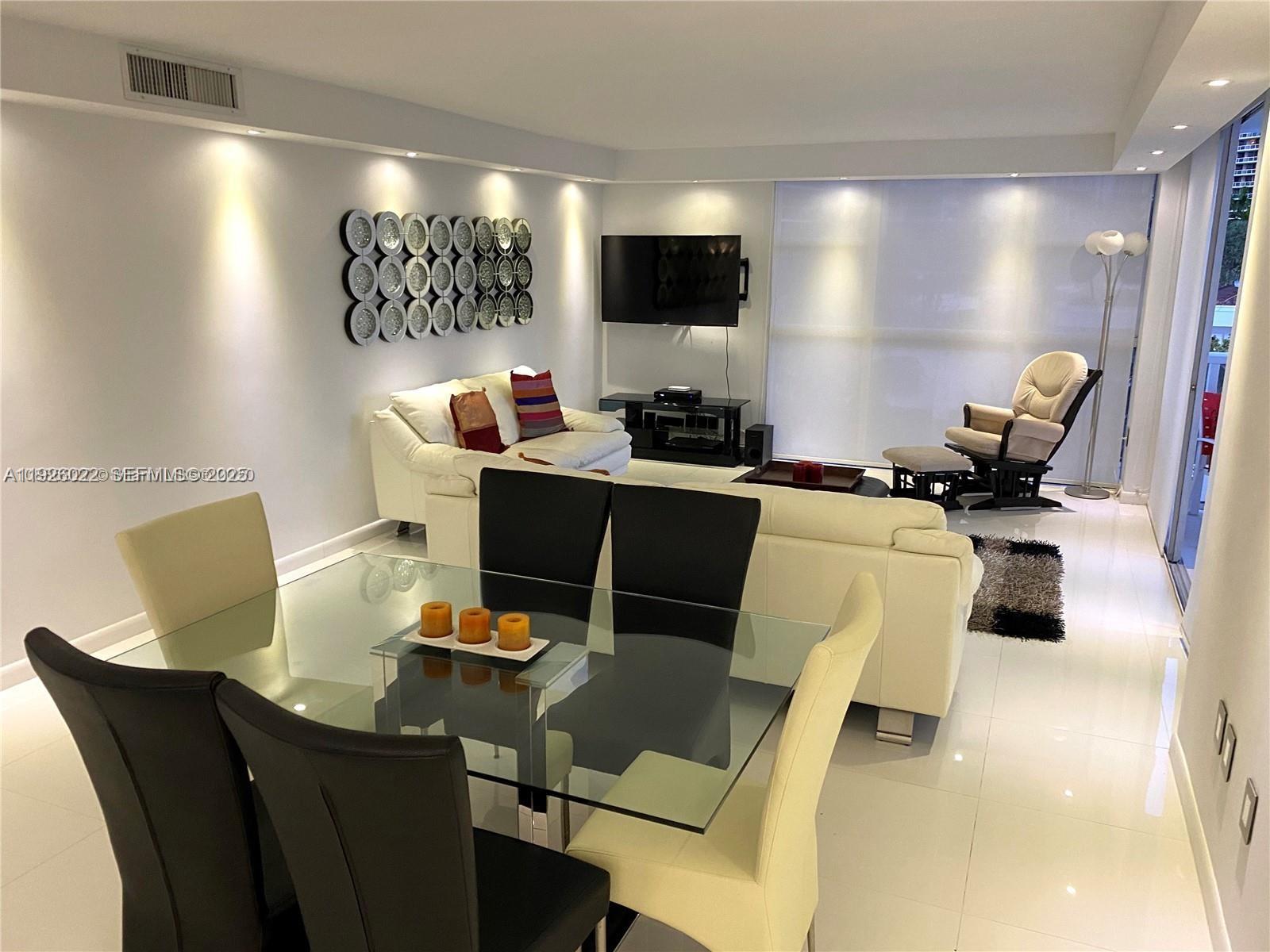 3731 N Country Club Dr #623, Aventura FL 33180