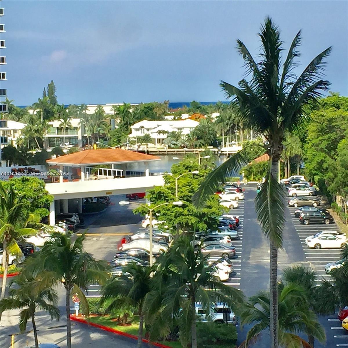 3731 N Country Club Dr #623, Aventura FL 33180