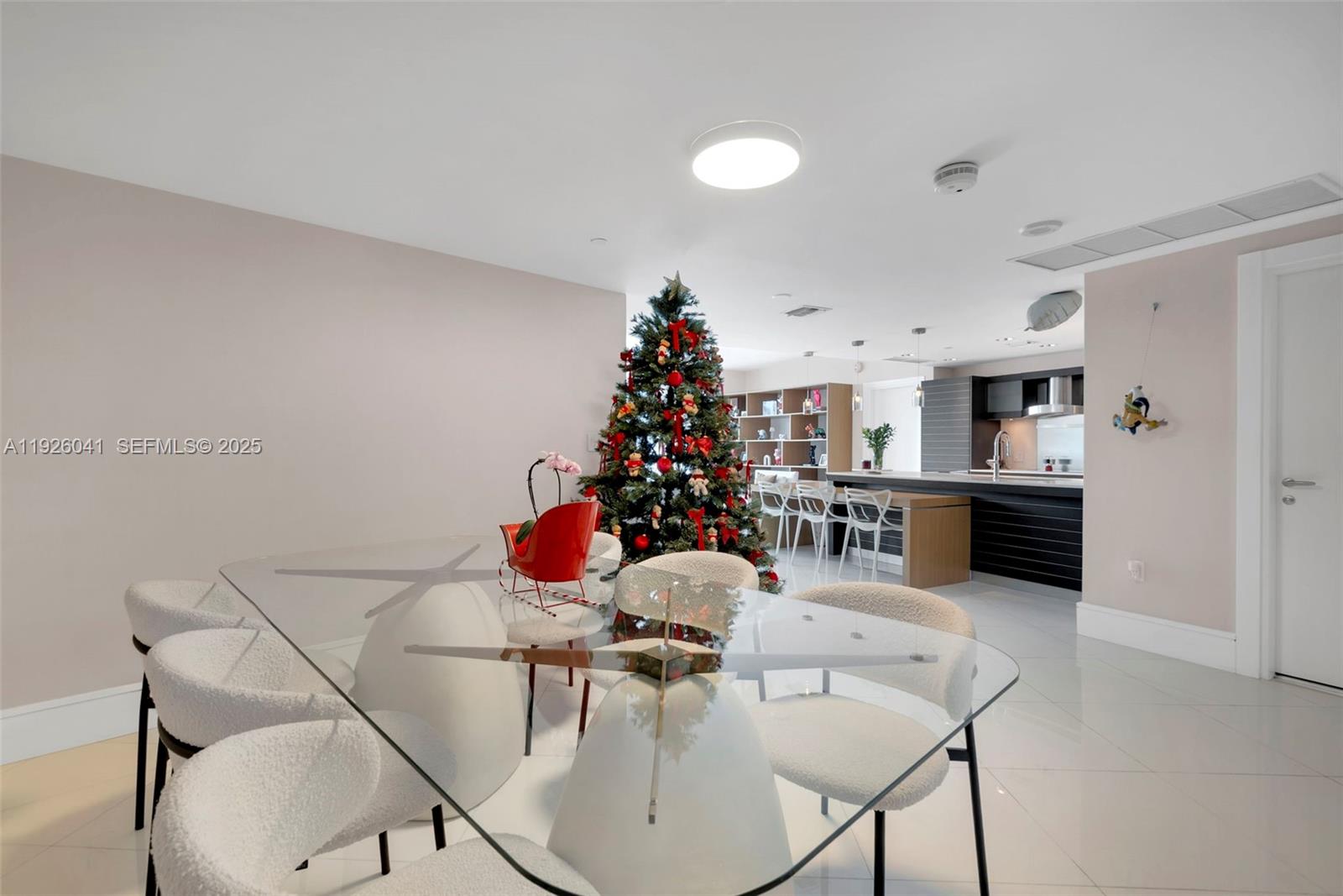 200 Biscayne Boulevard Way #3108, Miami FL 33131