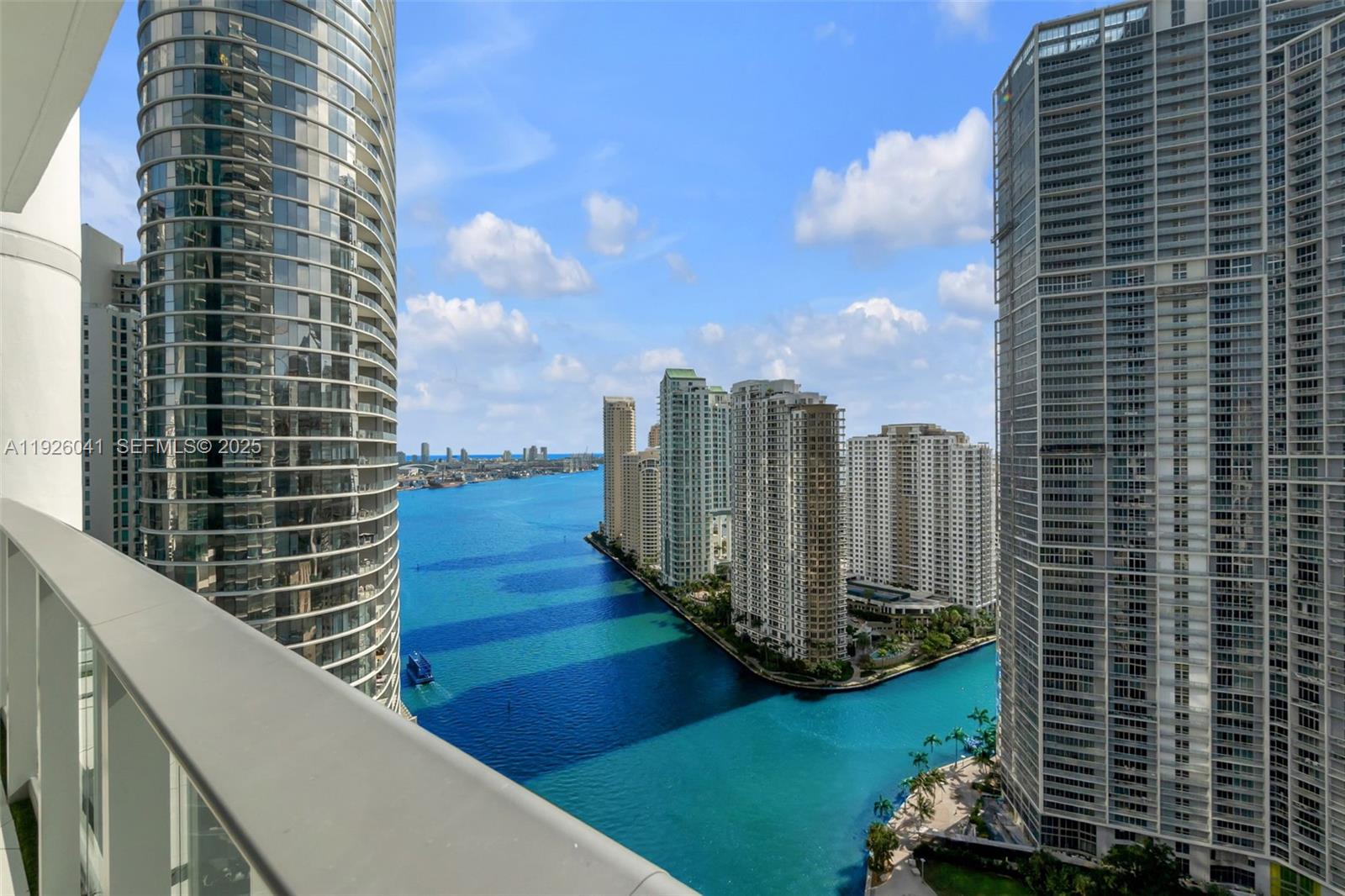 200 Biscayne Boulevard Way #3108, Miami FL 33131