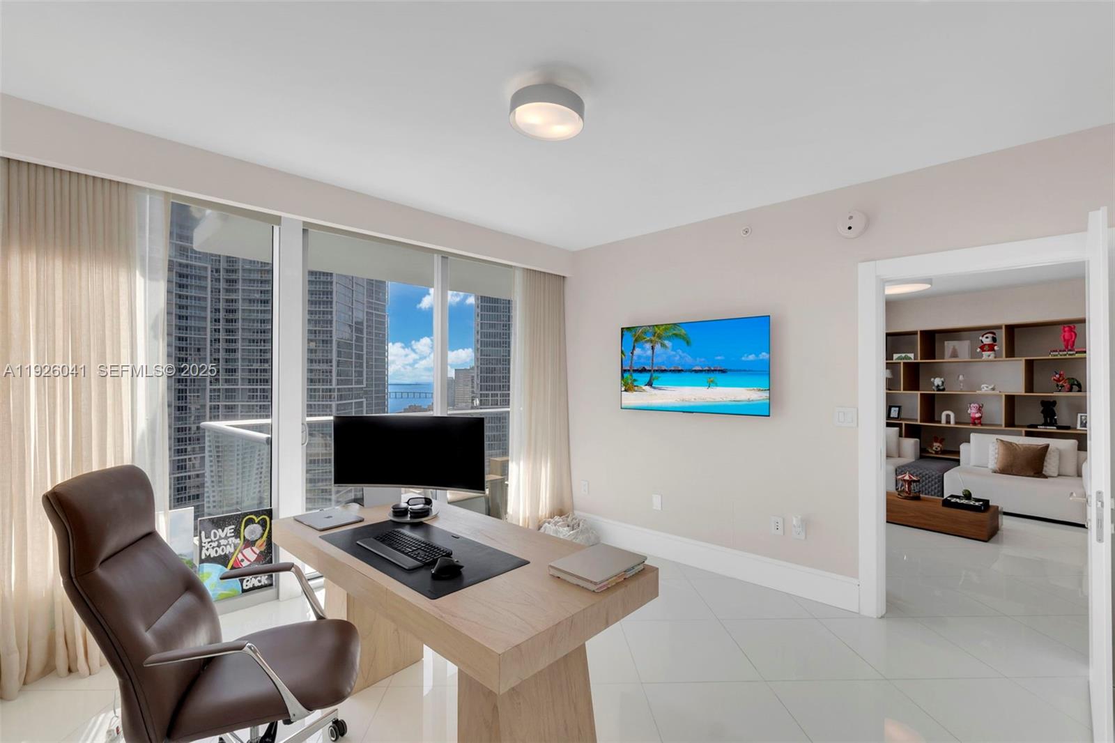 200 Biscayne Boulevard Way #3108, Miami FL 33131
