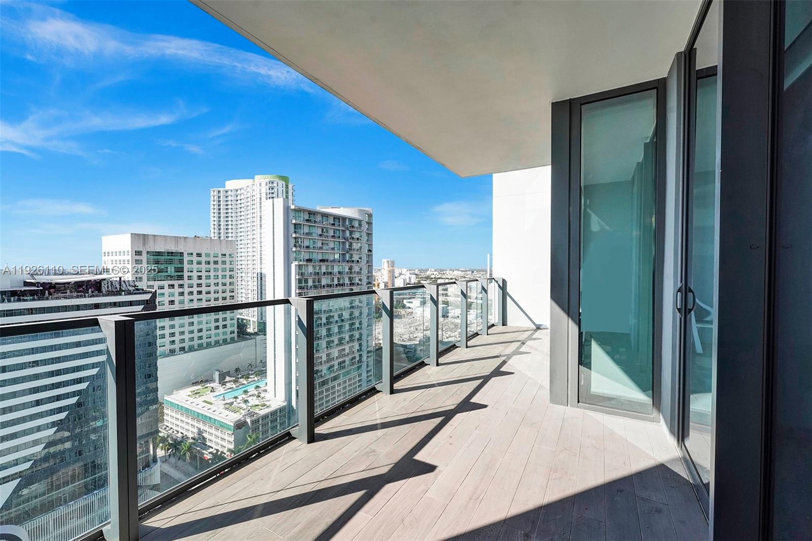 88 SW 7th St #2106, Miami FL 33130
