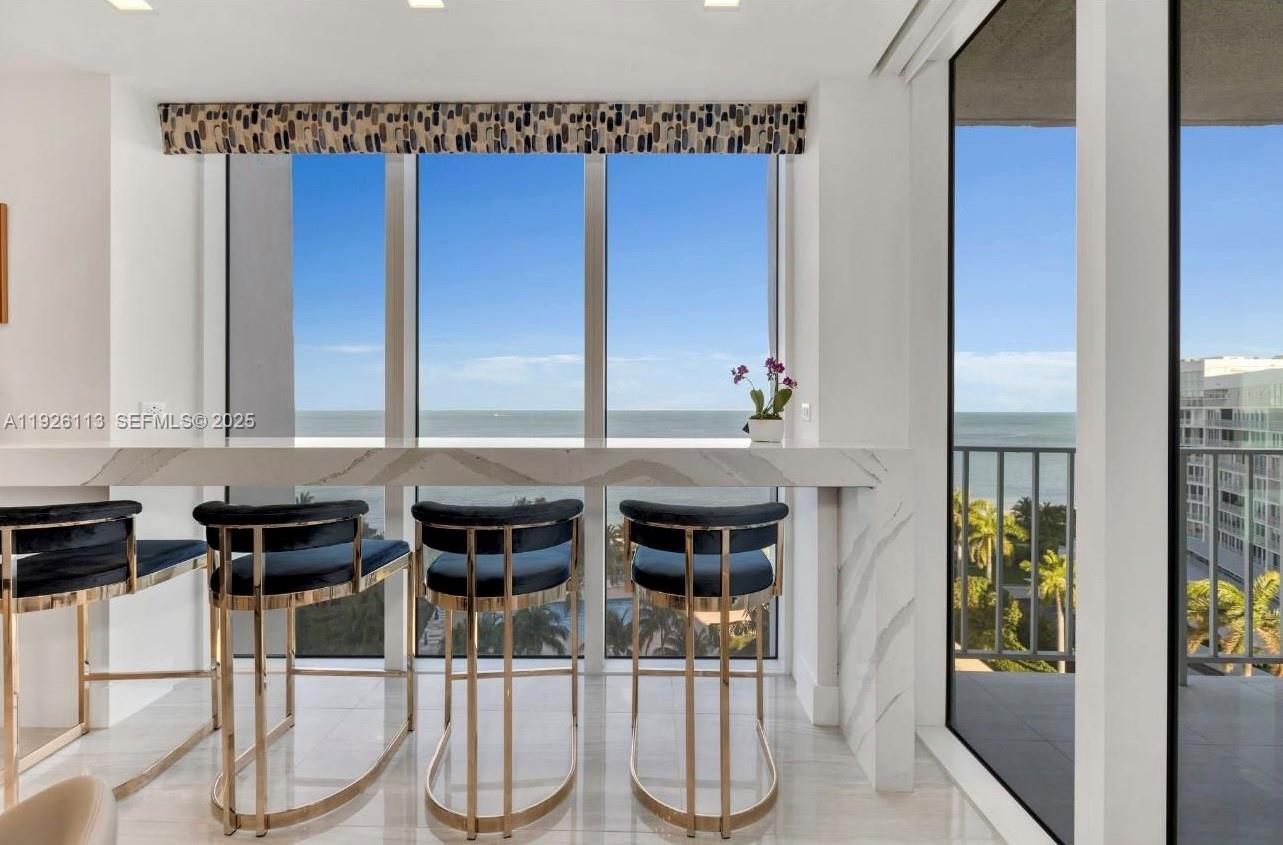 881 Ocean Dr #9C, Key Biscayne FL 33149
