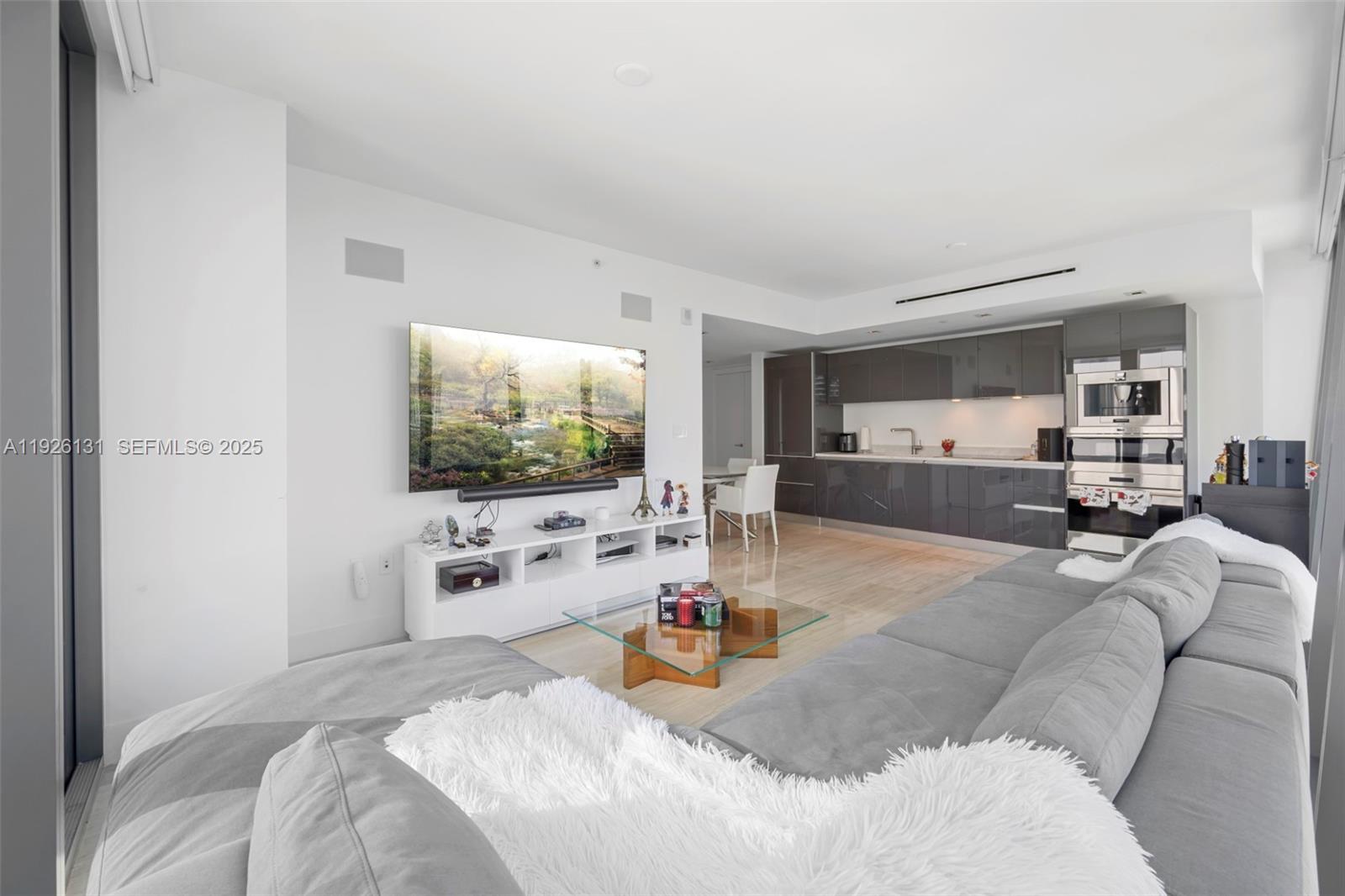 1451 Brickell Ave #1106, Miami FL 33131